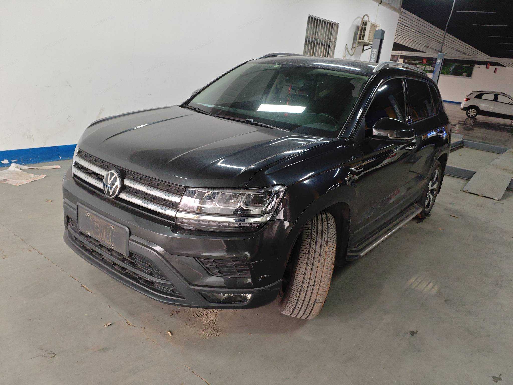 Volkswagen Tharu 2023 immagine di auto 