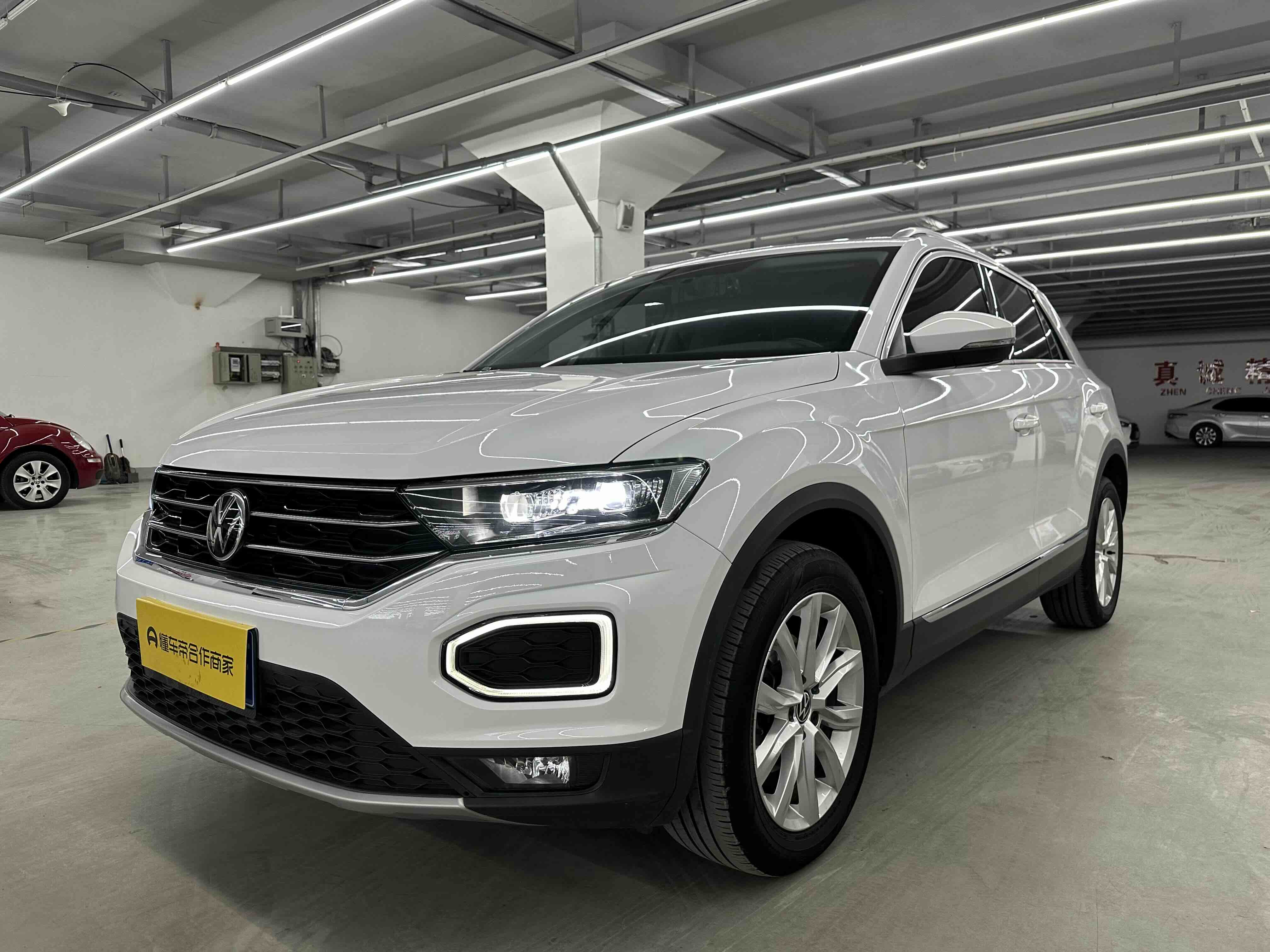 T-Roc 2022 car image 