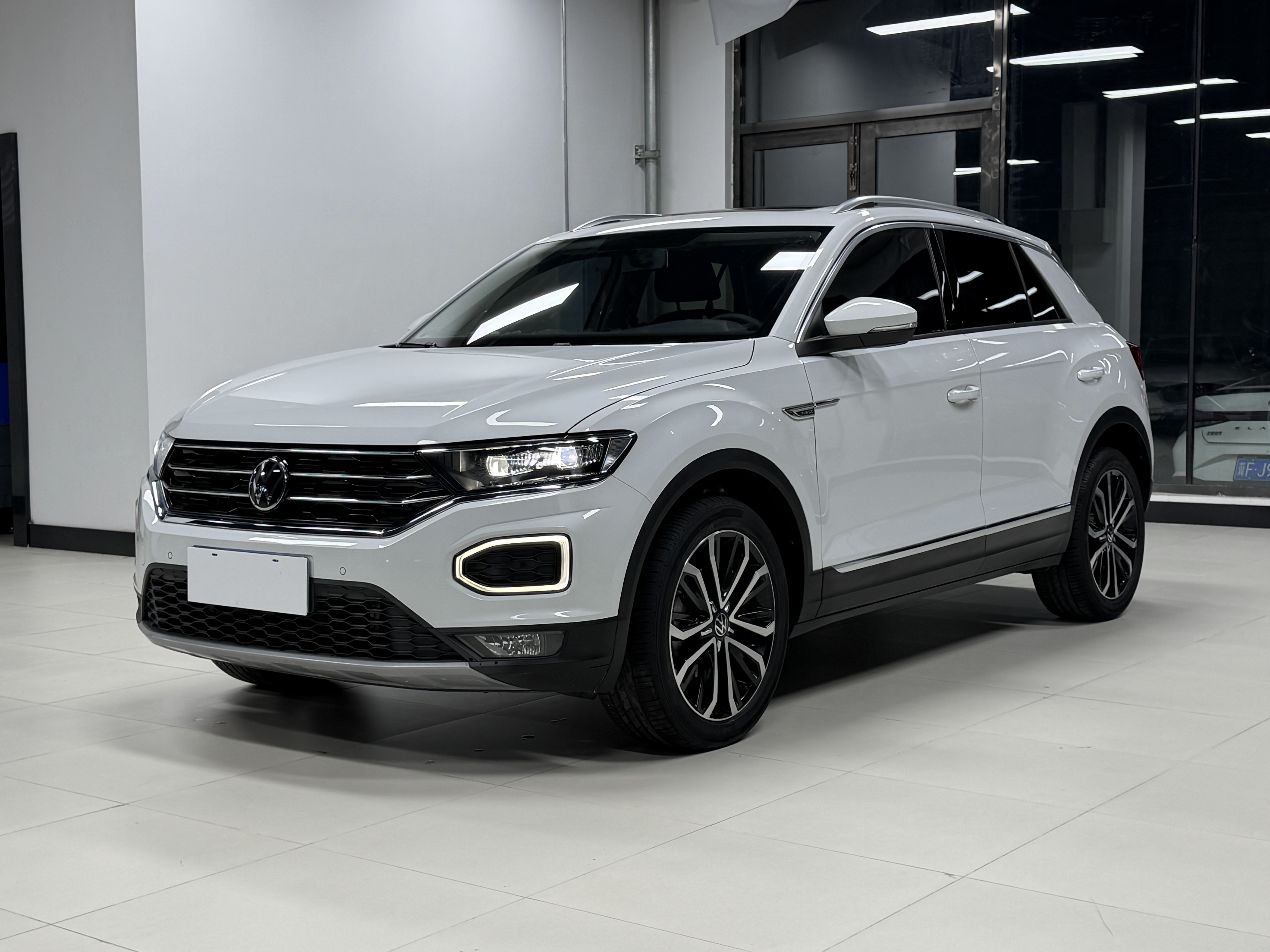 T-Roc 2022 T-Roc 2022 car image