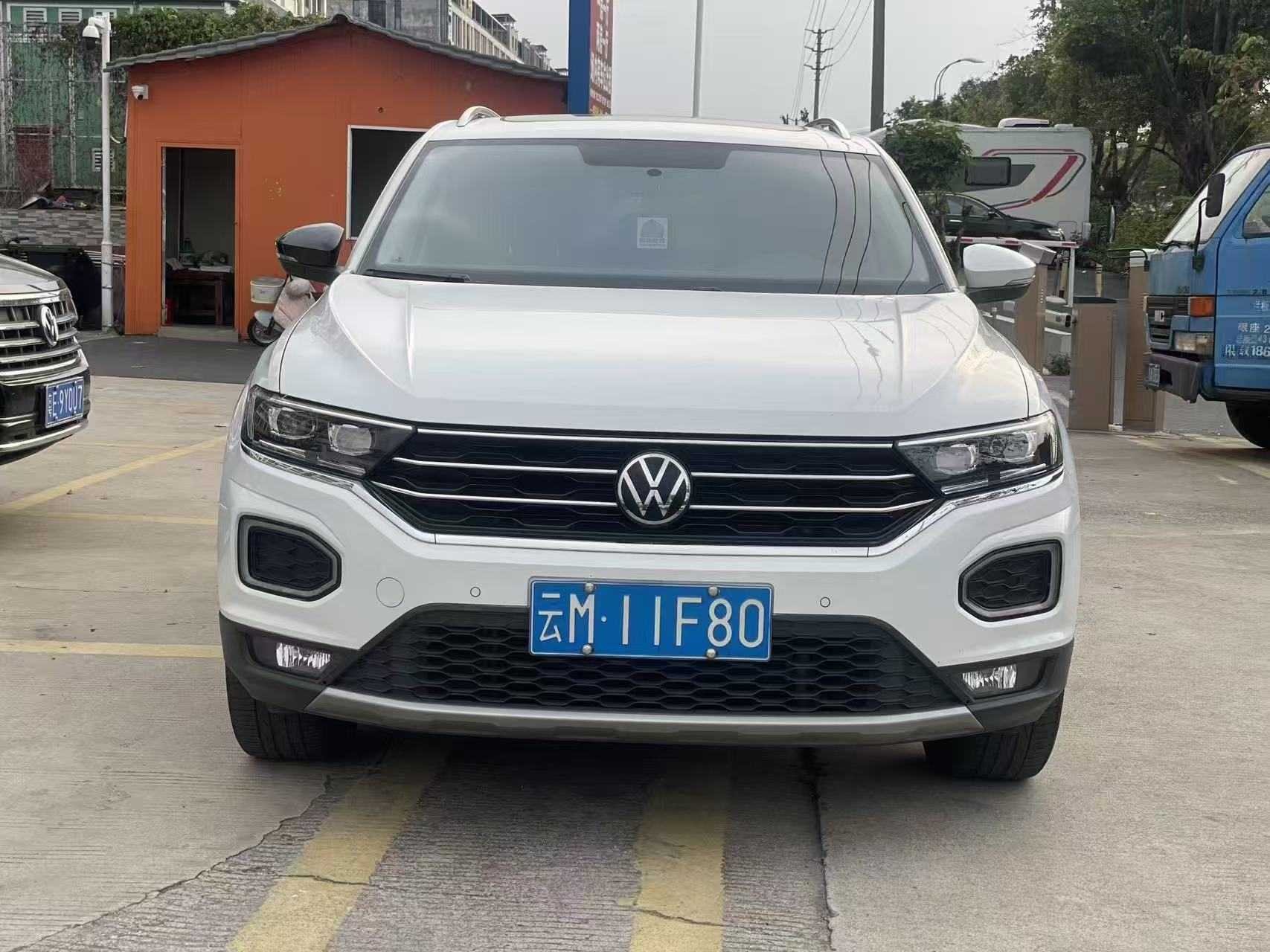Volkswagen T-Roc 2023 汽车图片 