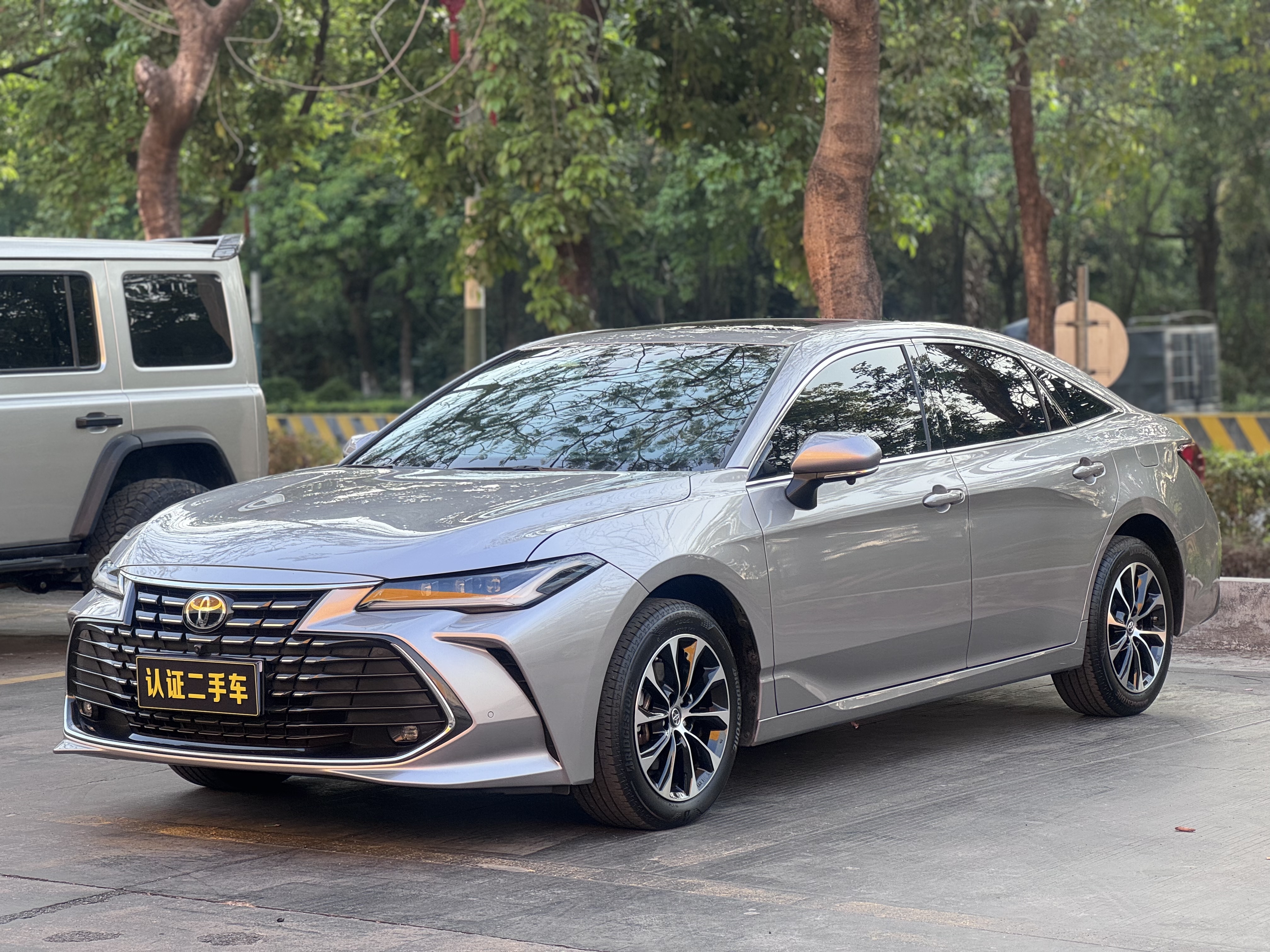 Toyota Avalon 2022 汽车图片 
