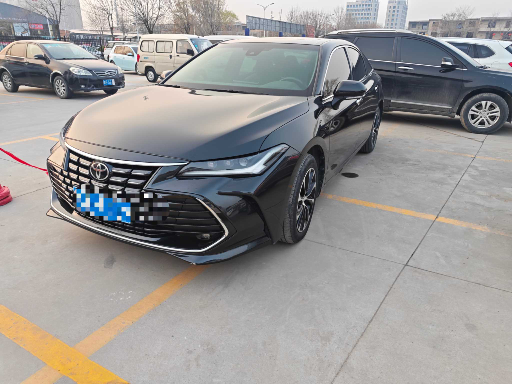 Toyota Avalon 2022 汽车图片 