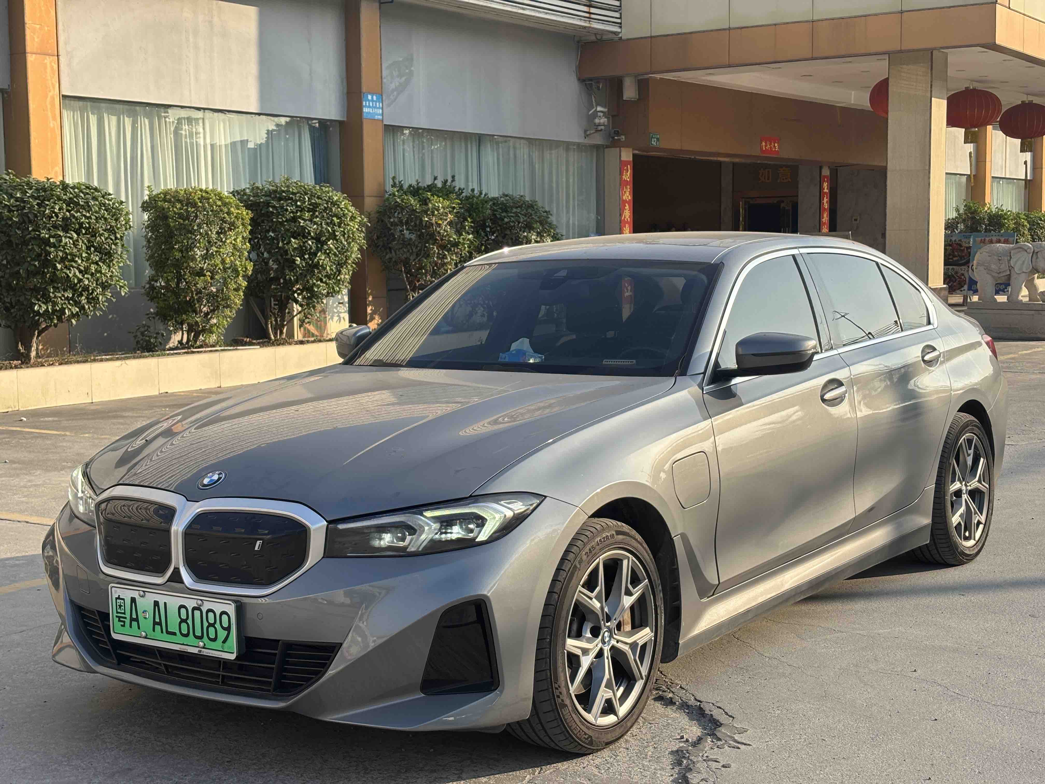 BMW i3 2022 car image 