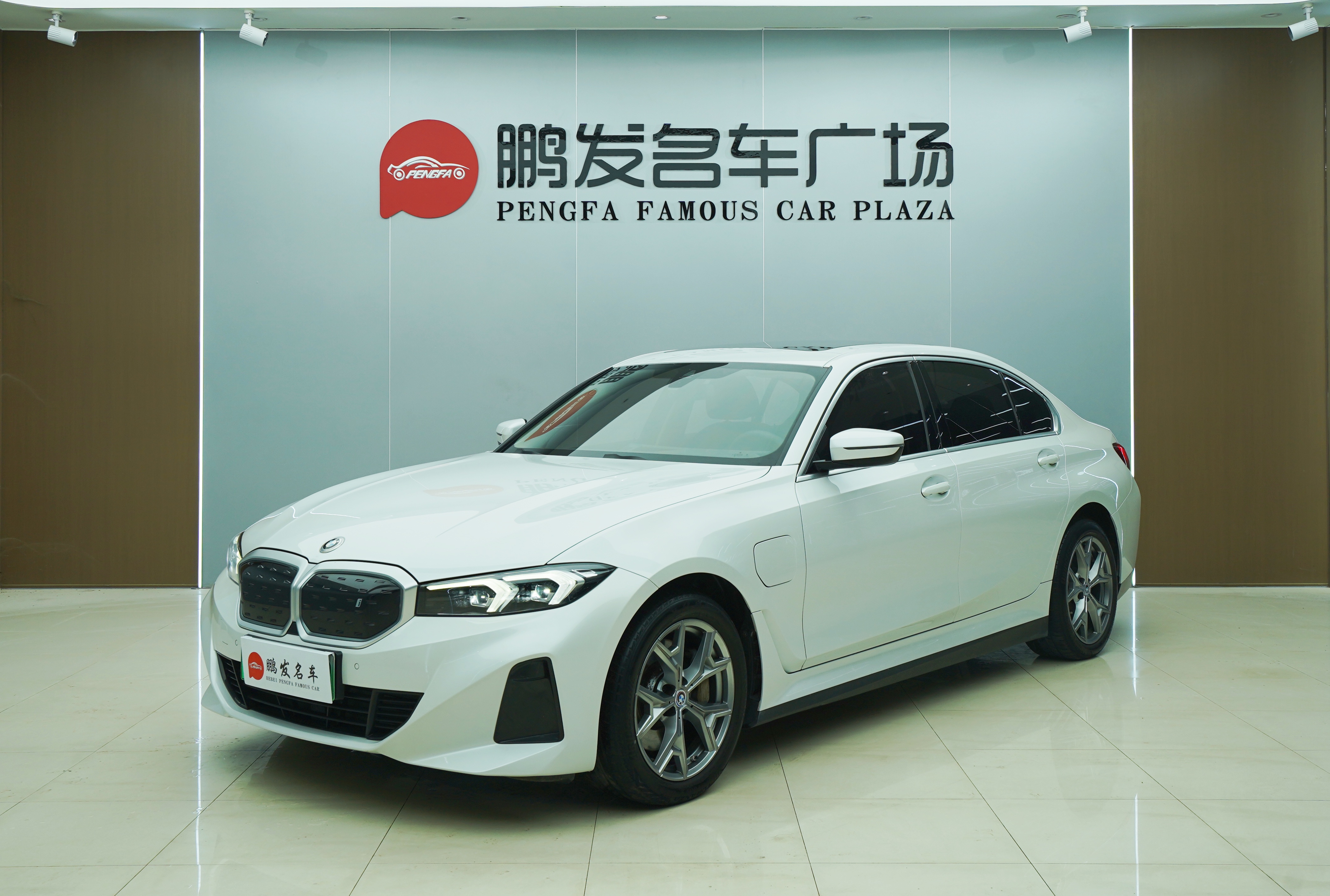 BMW i3 2022 car image 