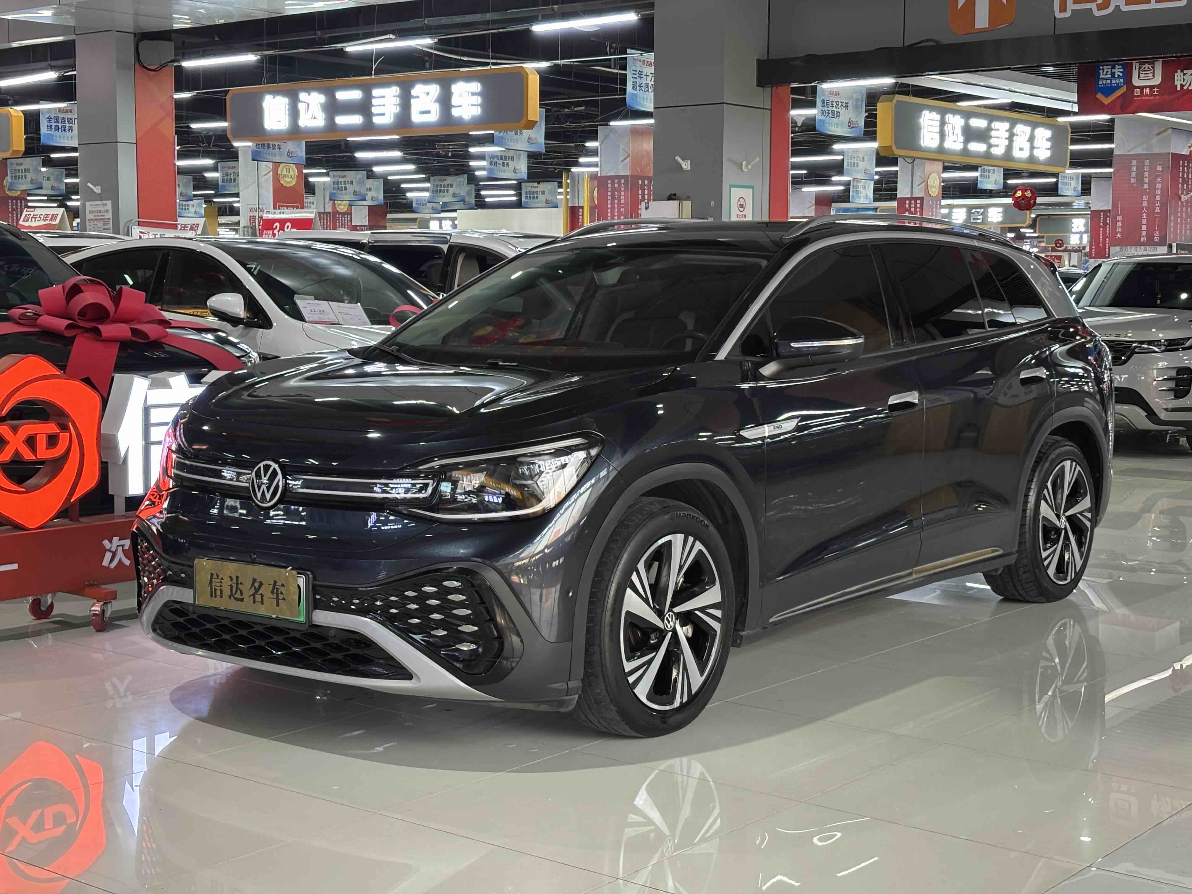 Volkswagen ID.6 Crozz 2022 immagine di auto 