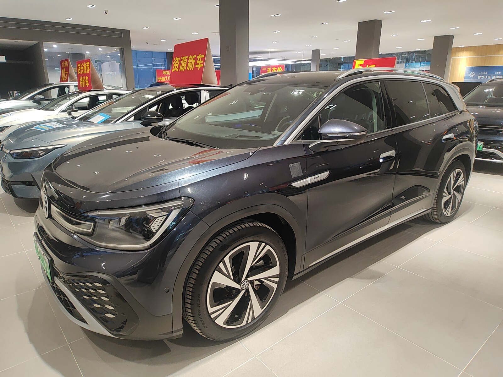 Volkswagen ID.6 Crozz 2024 immagine di auto 