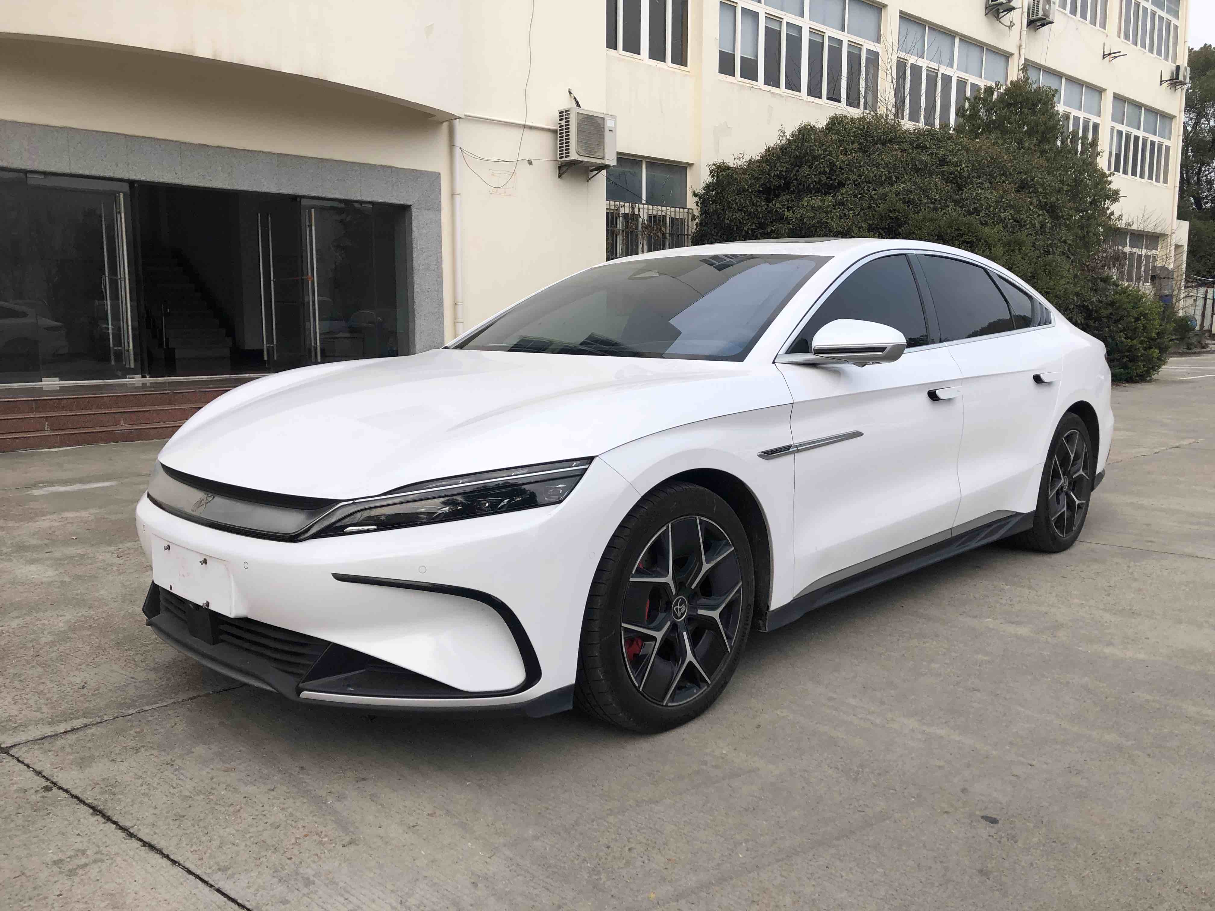 BYD Han 2022 BYD Han 2022 car image