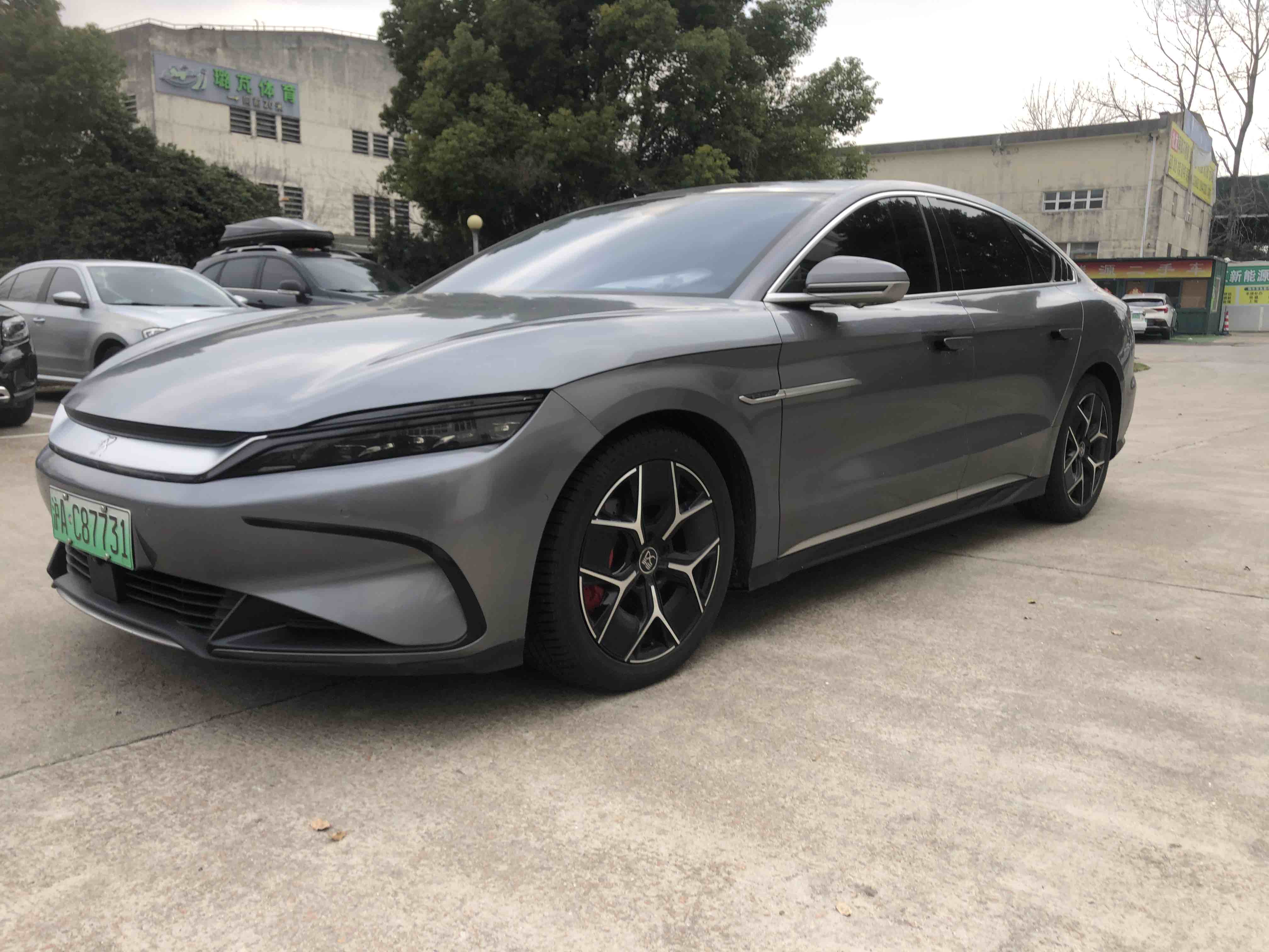 BYD Han 2023 car image 