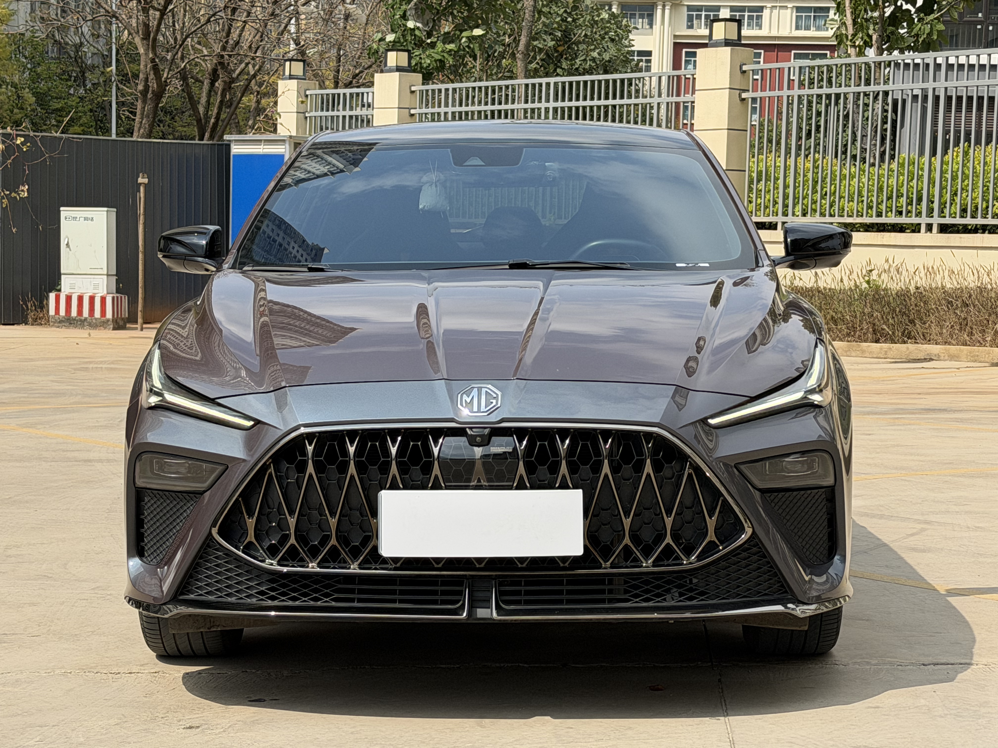 MG 5 Scorpio 2023 汽车图片 