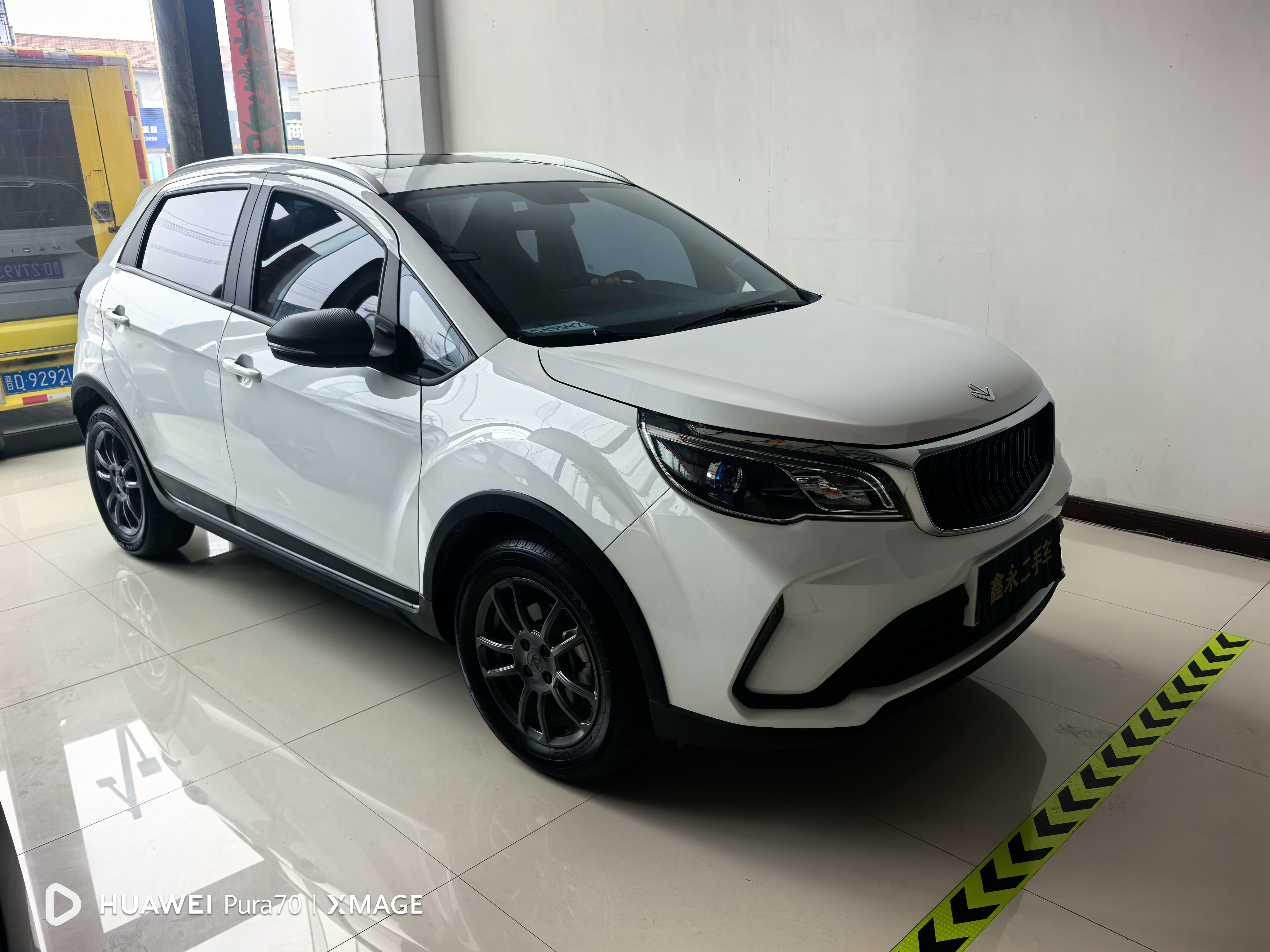 X3 PRO 2022 immagine di auto 