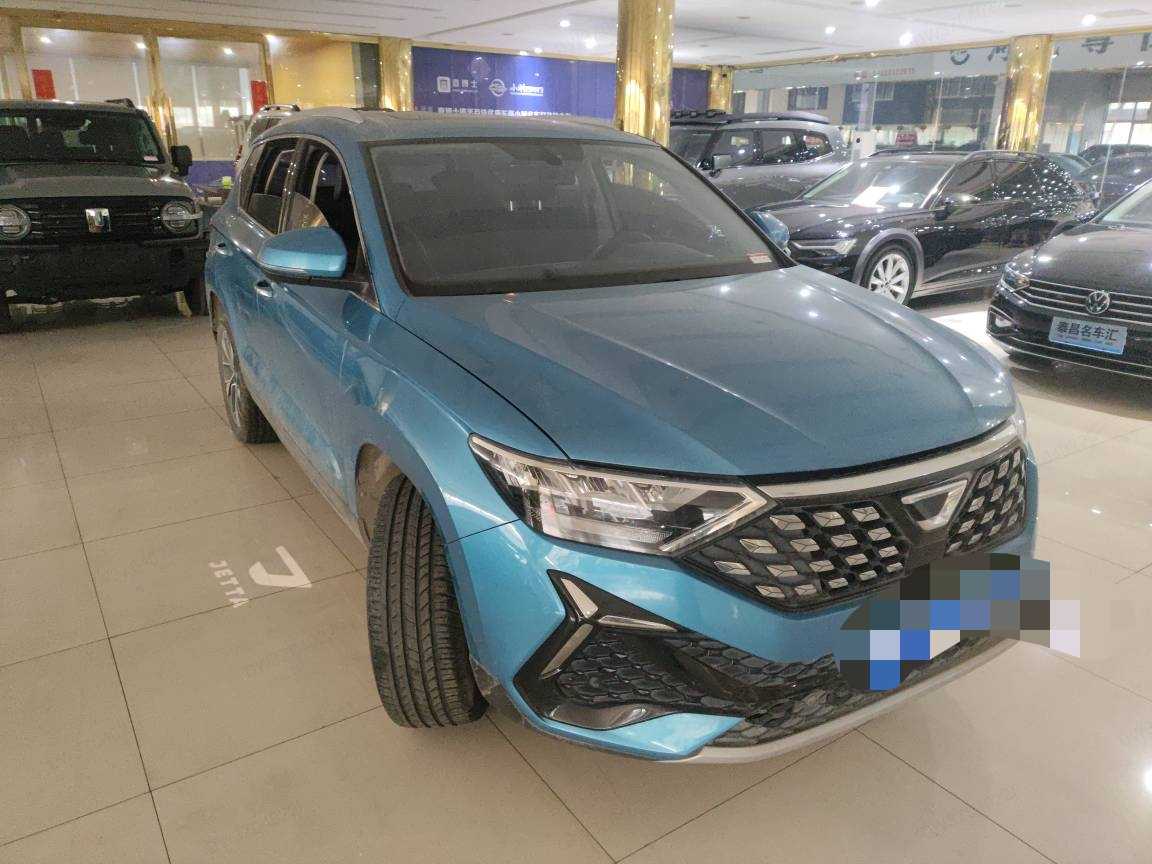 VS5 2023 car image 