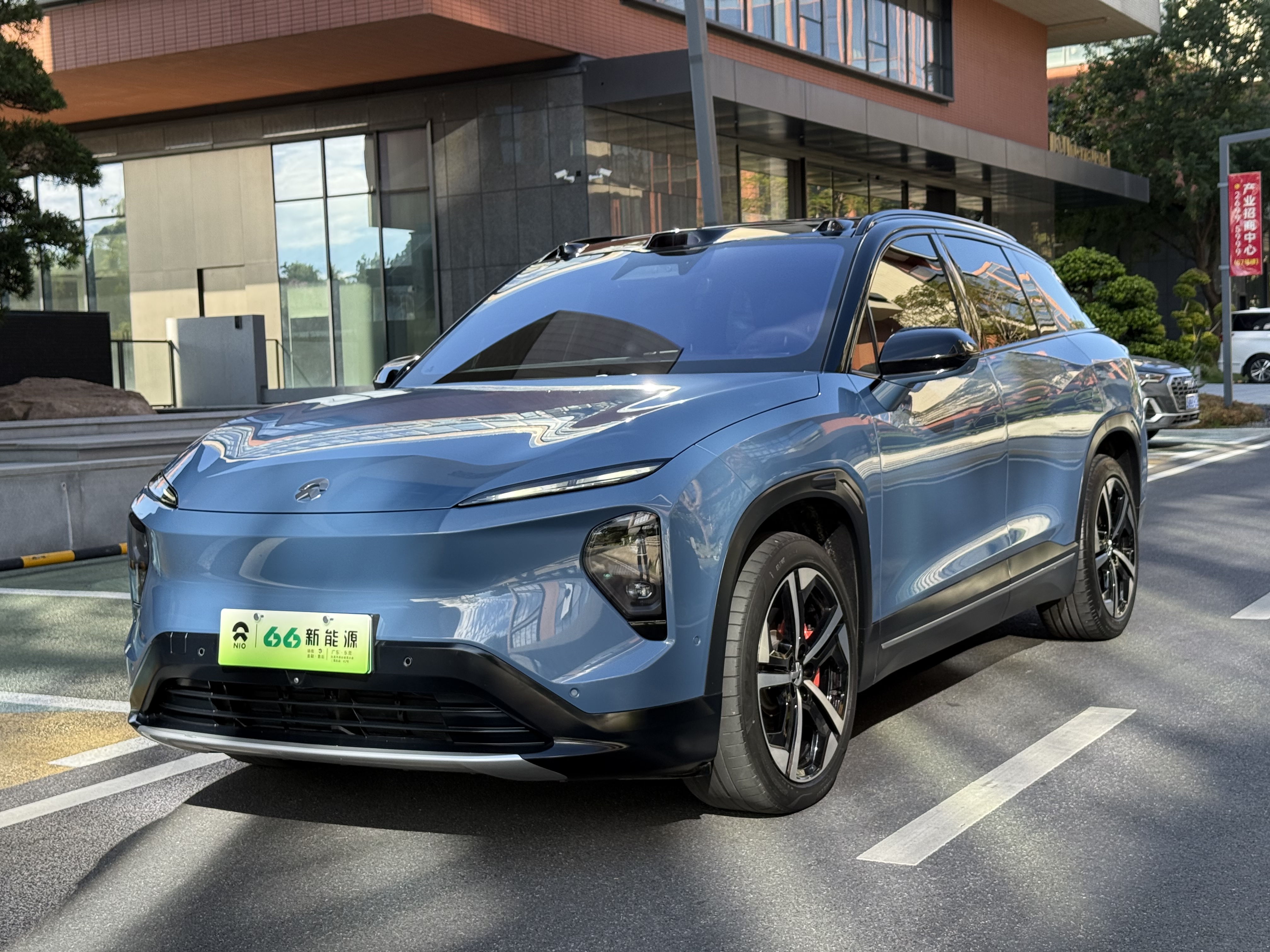 NIO ES7 2023 汽车图片 