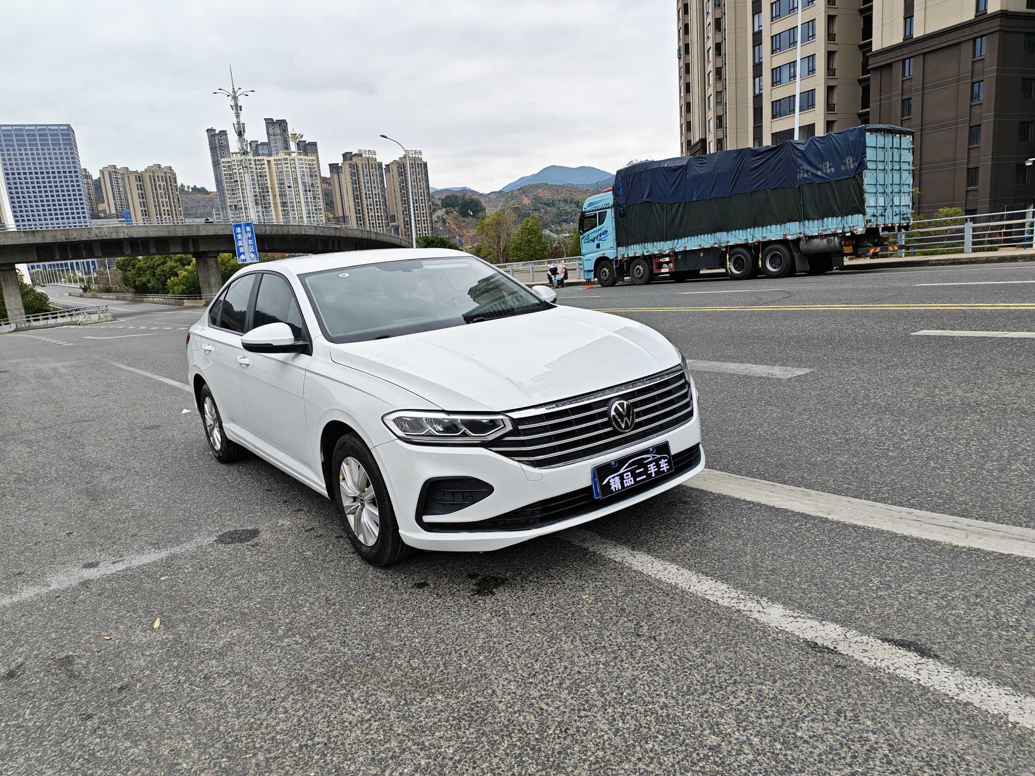 Volkswagen Lavida 2023 car image 