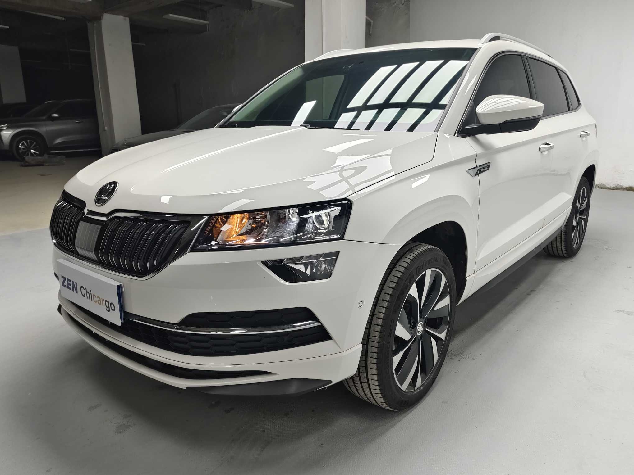 Skoda Karoq 2022 汽车图片 