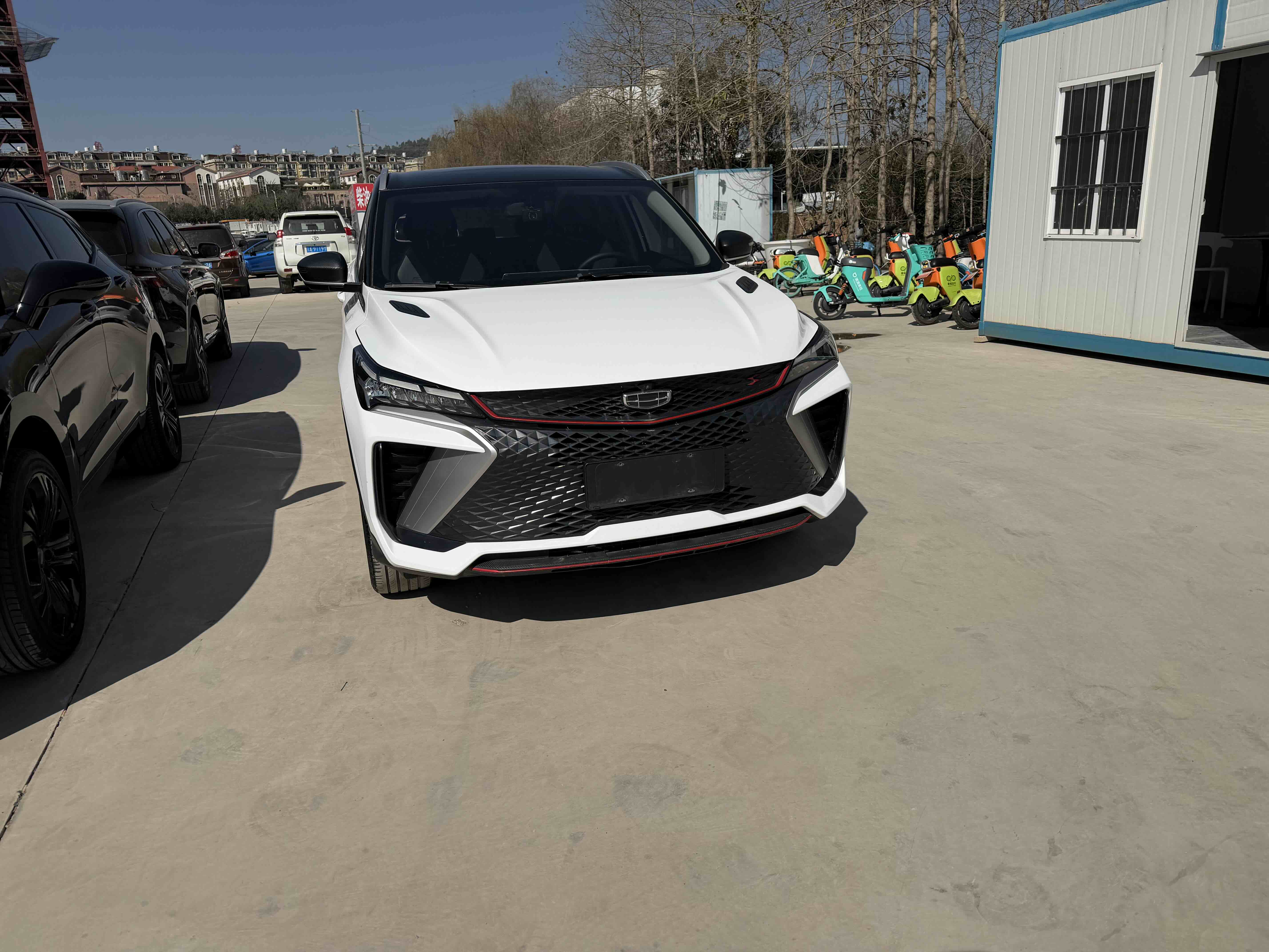 GEELY Coolray 2023 GEELY Coolray 2023 car image