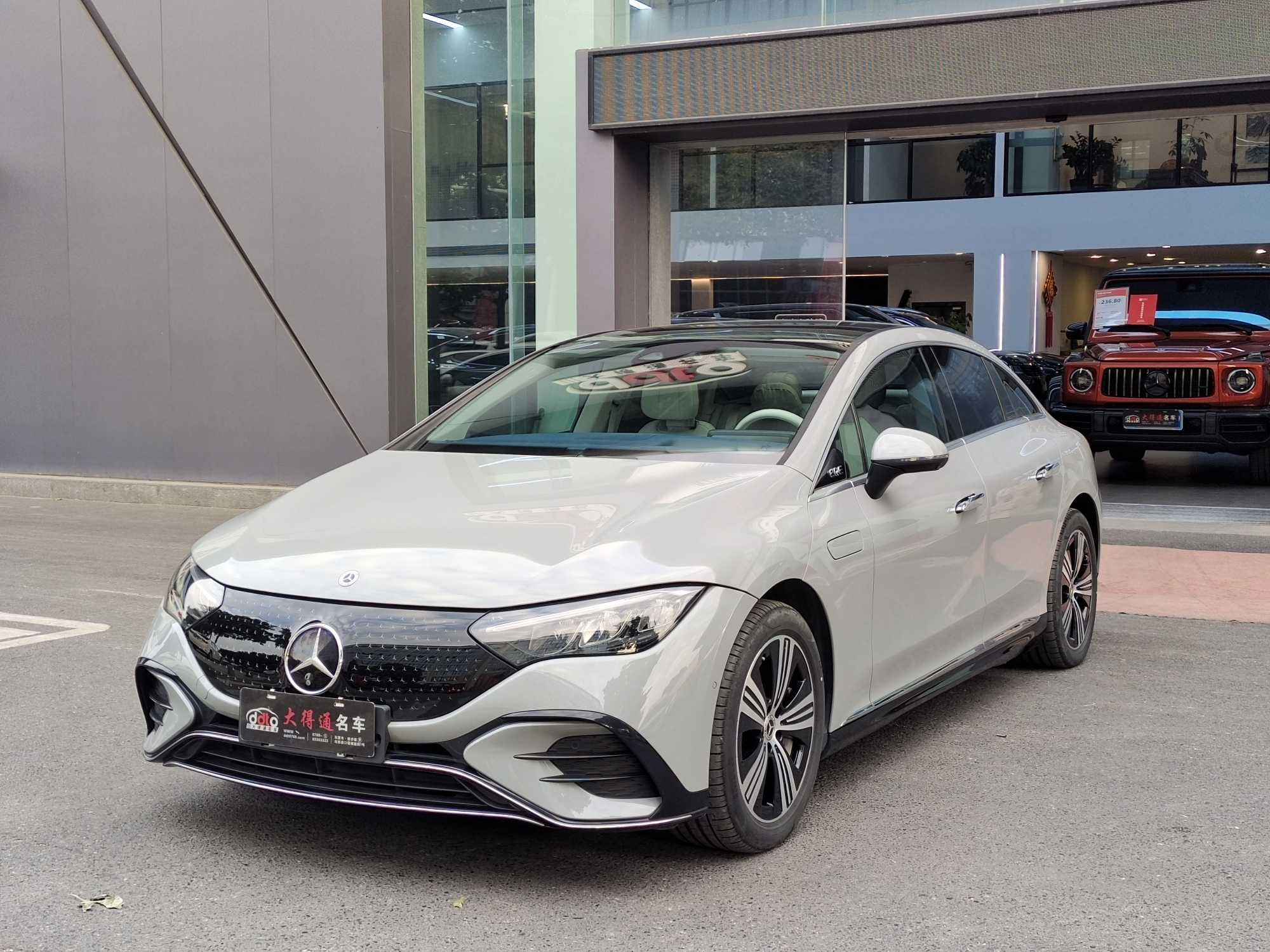 Mercedes-Benz EQE Class 2025 car image 