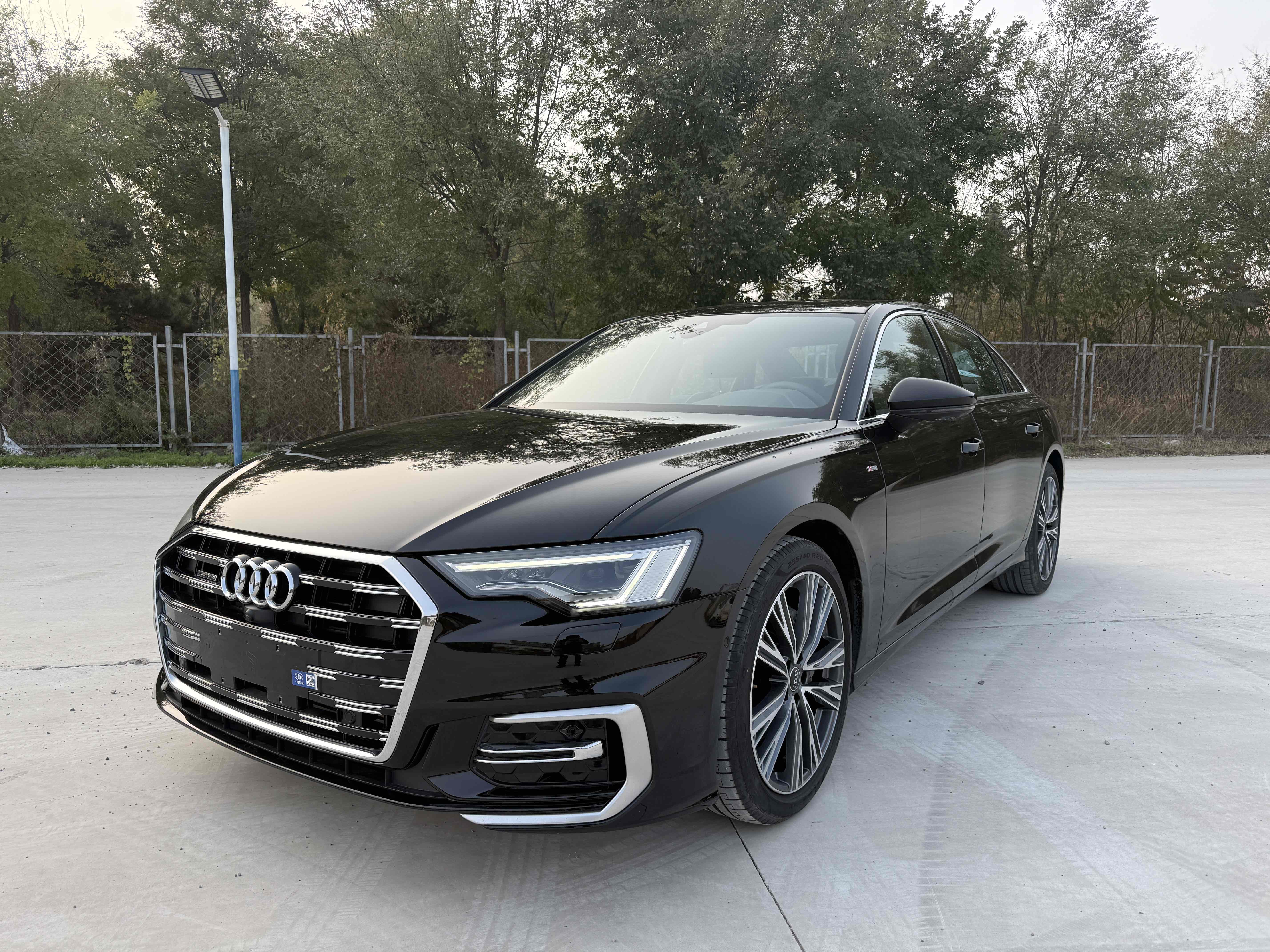 Audi A6L 2023 immagine di auto 