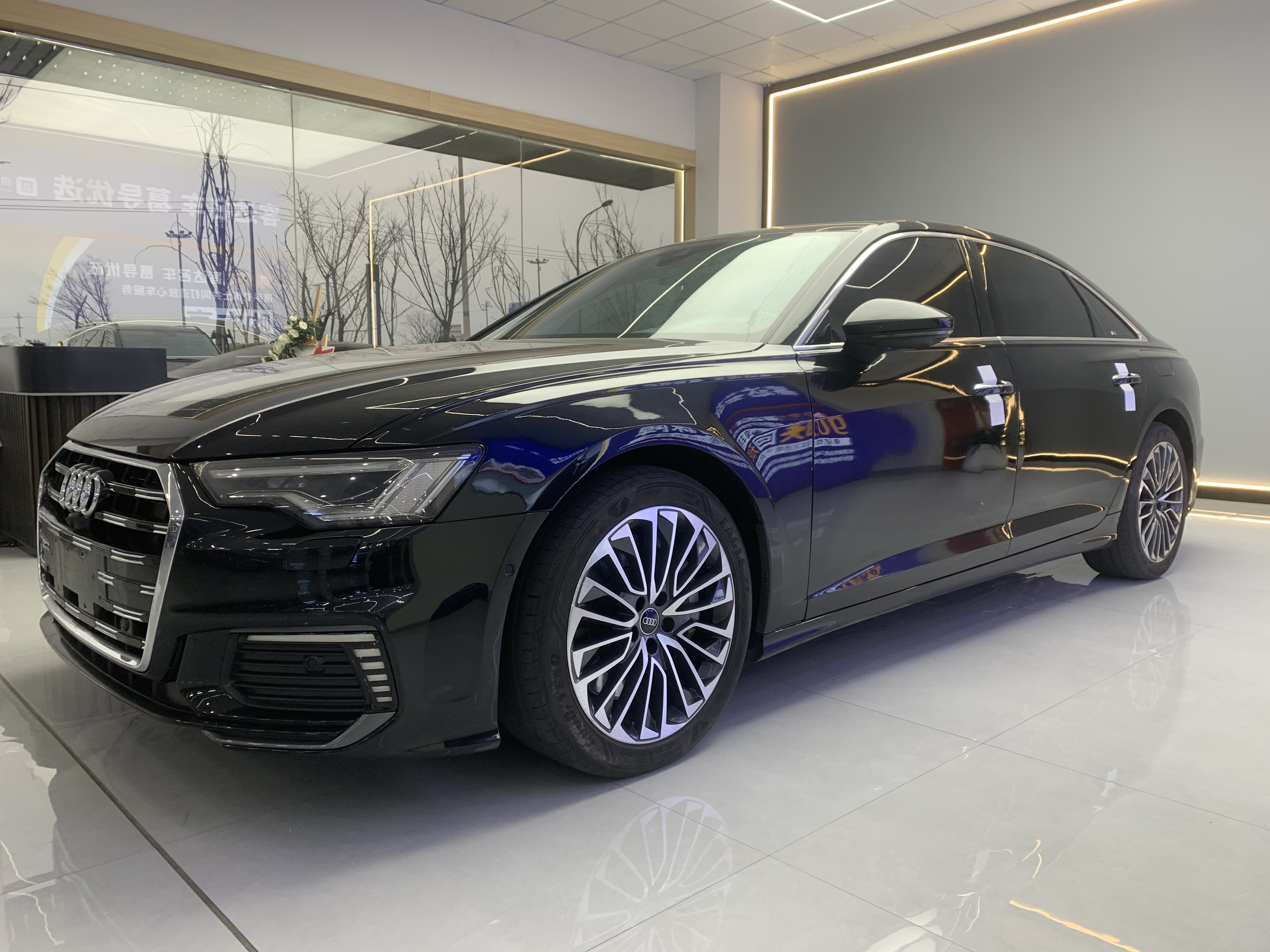 Audi A6L New Energy 2023 car image 