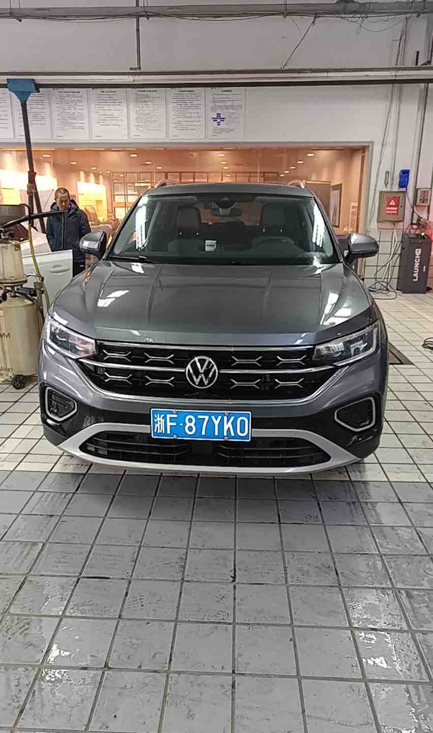 Volkswagen Tayron 2023 immagine di auto 