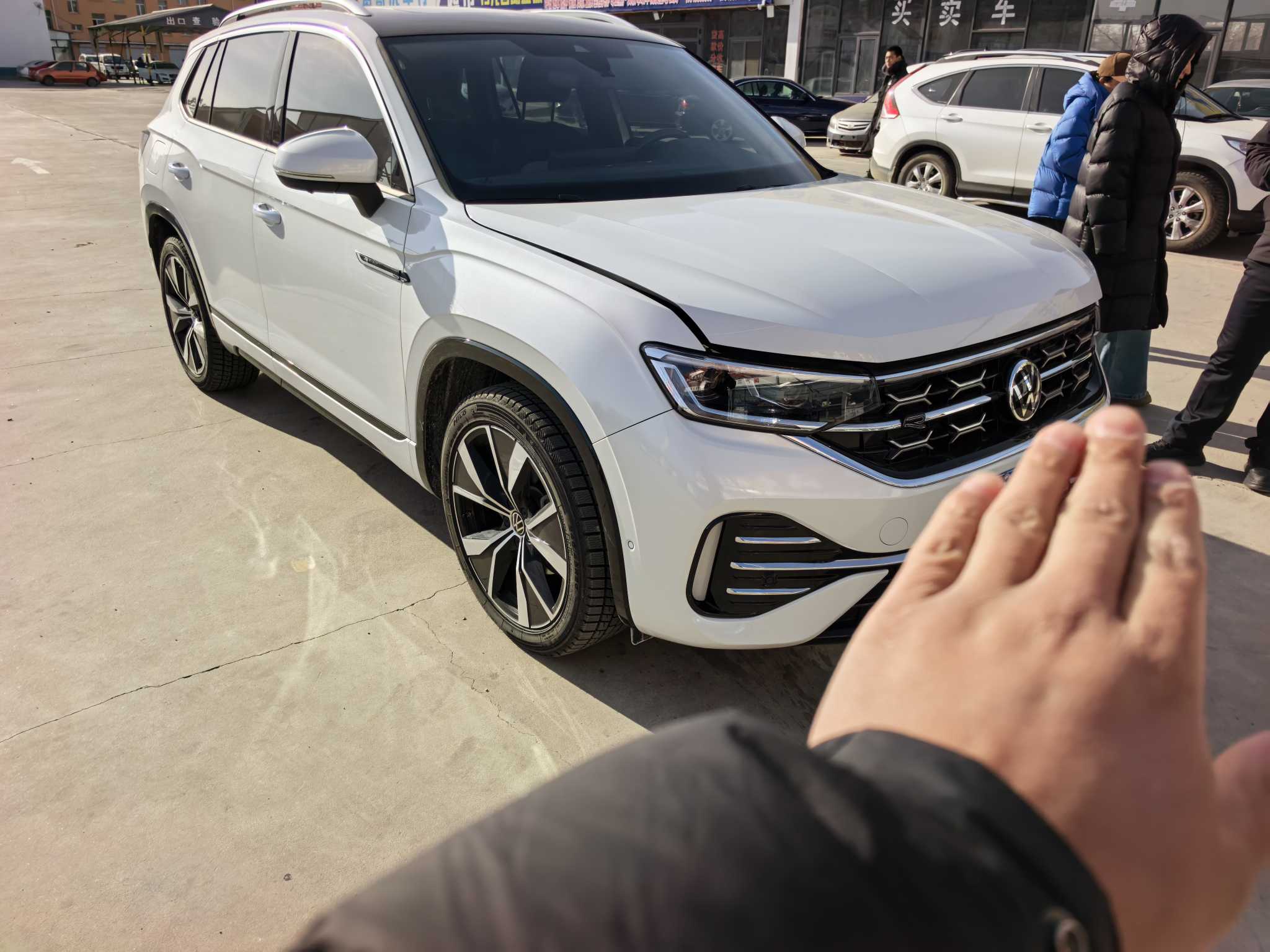 Volkswagen Tayron 2023 immagine di auto 