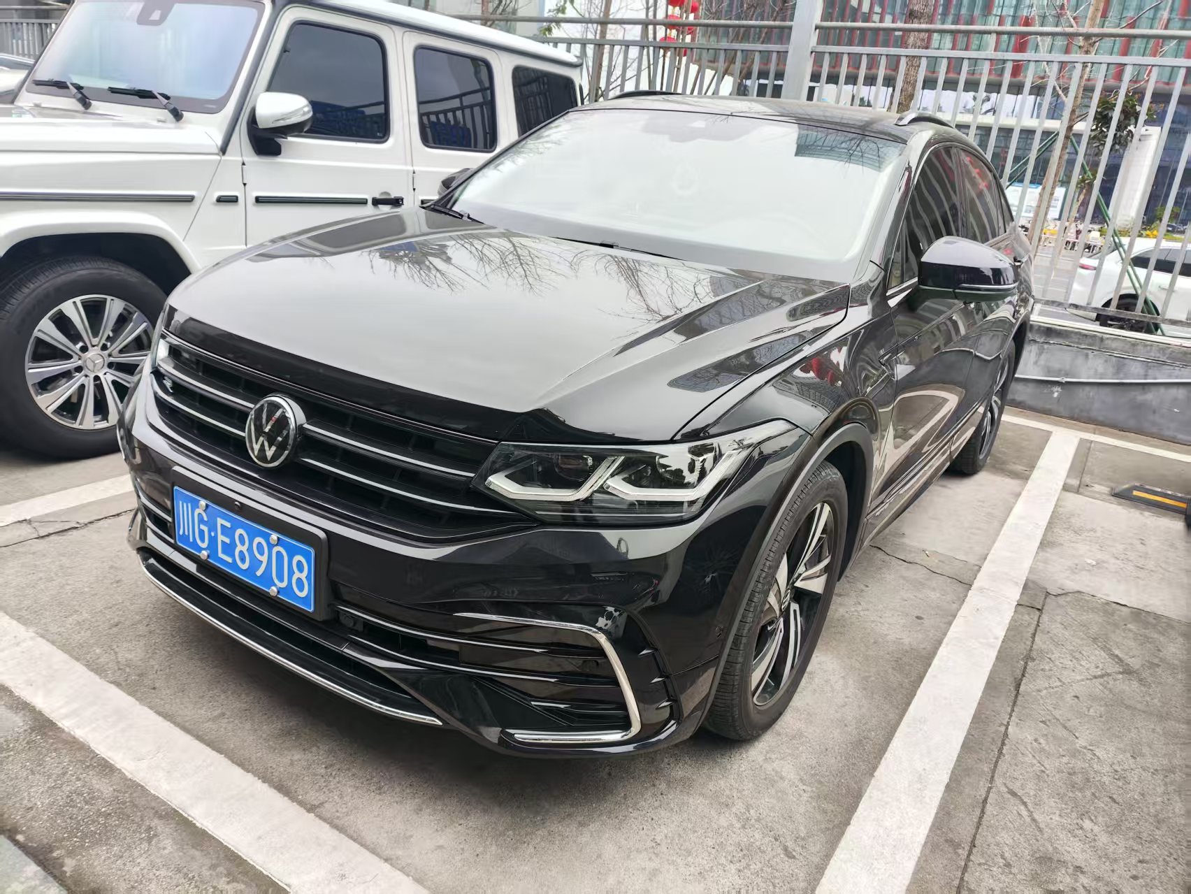 Volkswagen Tiguan X 2023 imagen de coche 