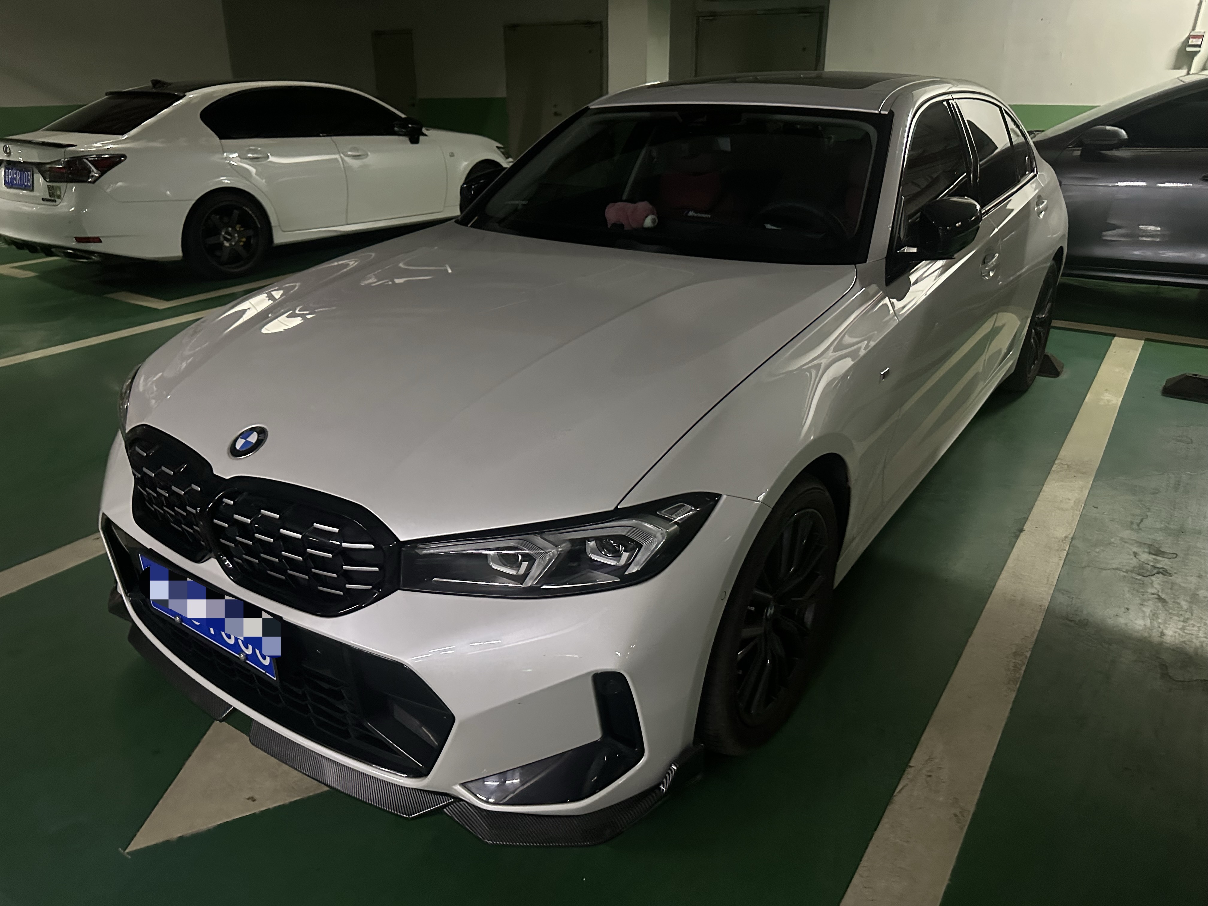 BMW 3 Series 2023 car image 