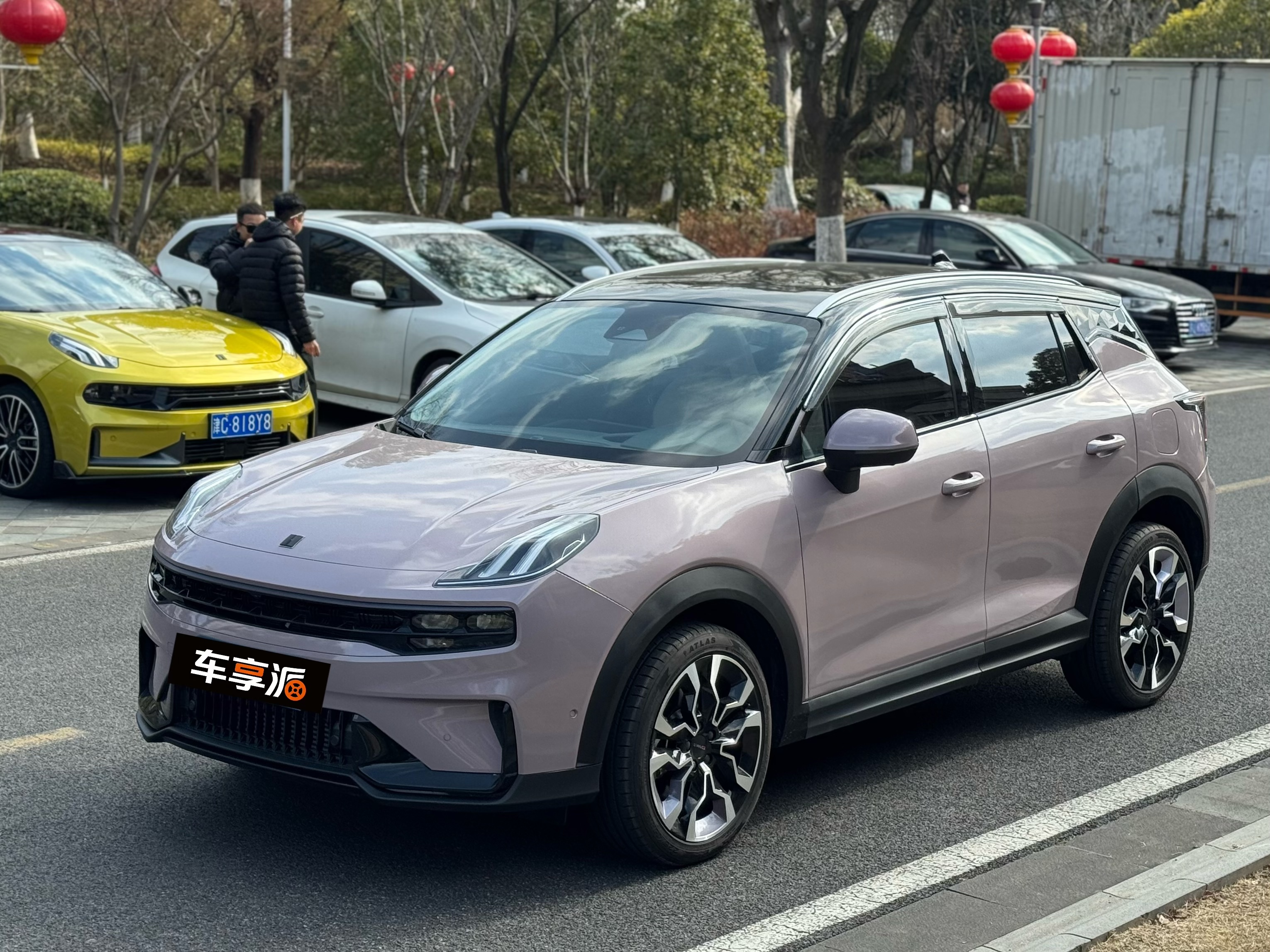 Lynk & Co 06 2024 car image 