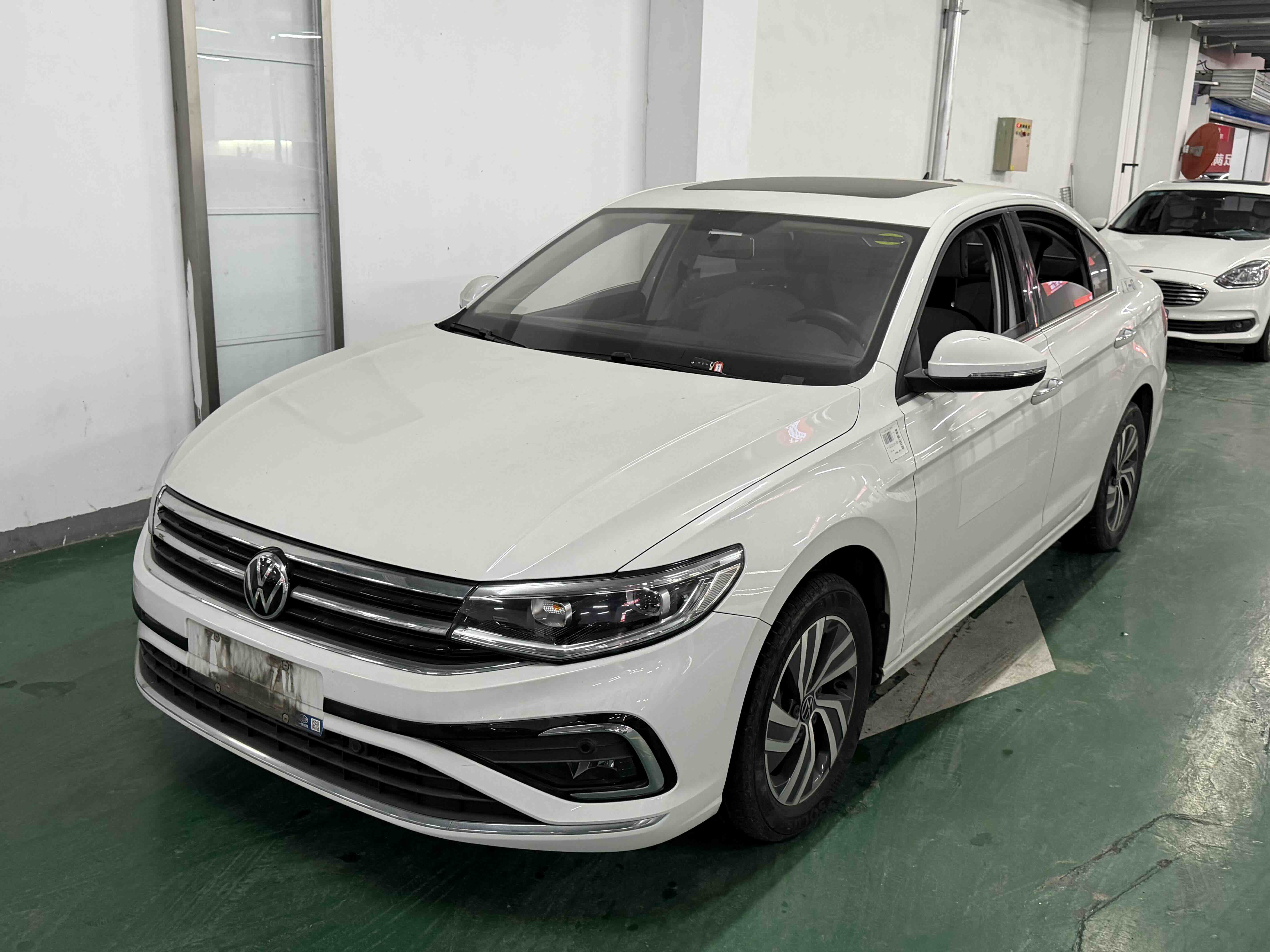 Volkswagen Bora 2023 car image 