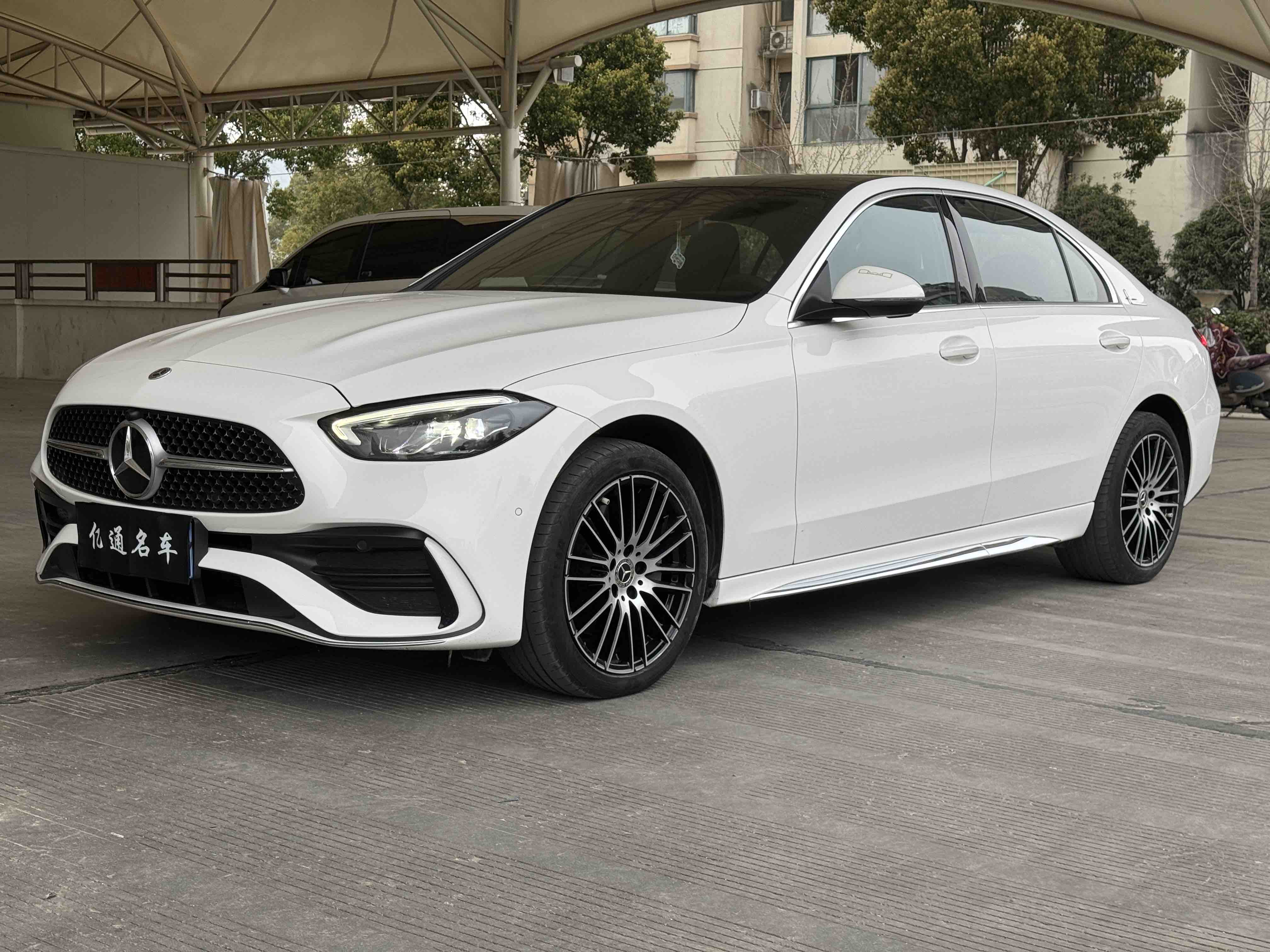 Mercedes-Benz C Class 2023 car image 