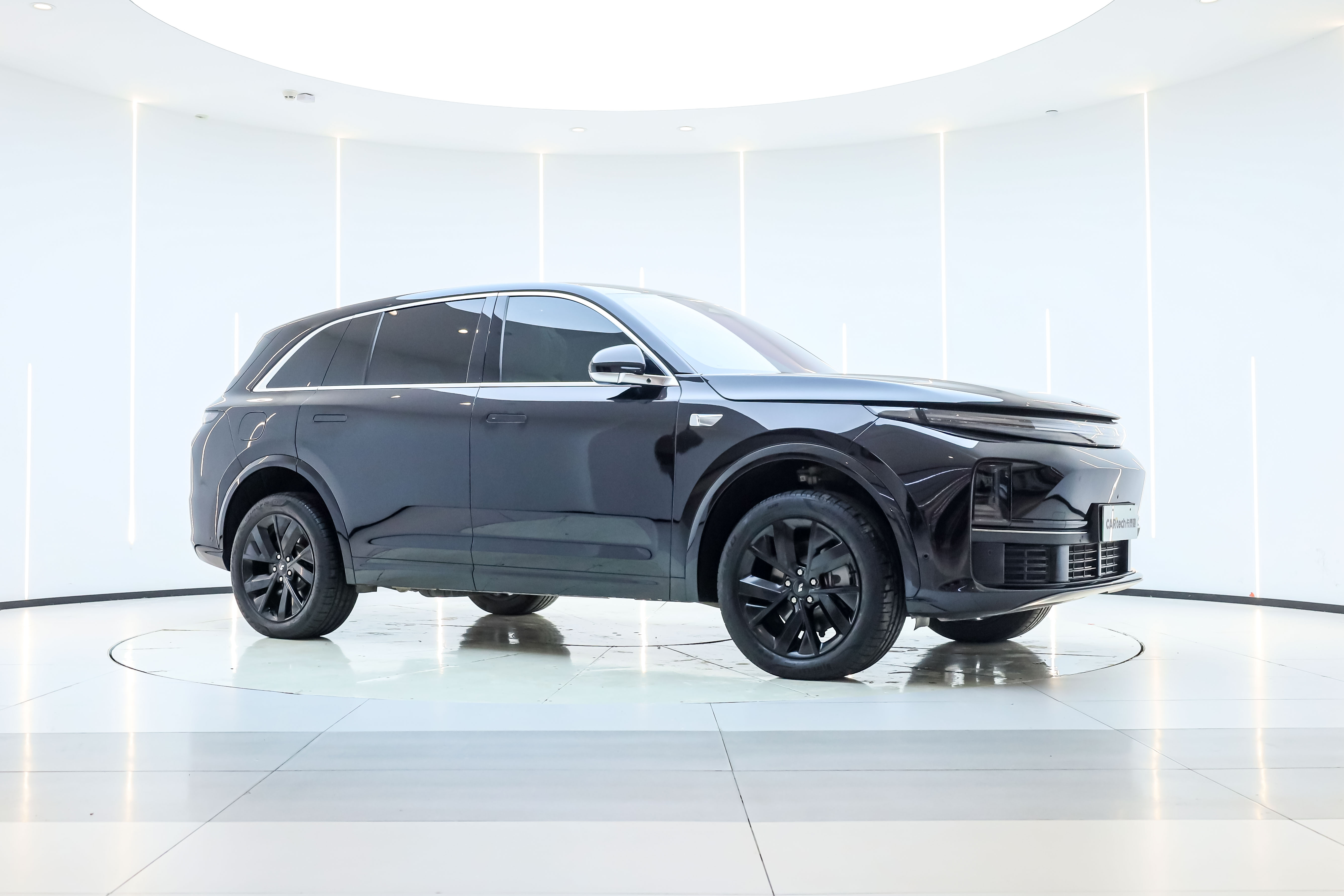 Li L7 2023 car image 