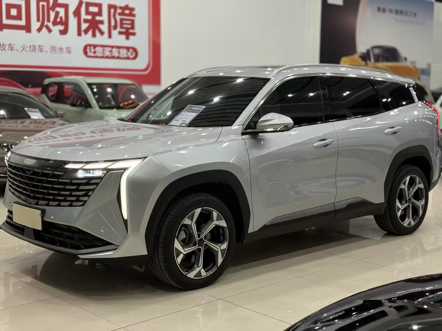 GEELY Boyue L 2023 car image 