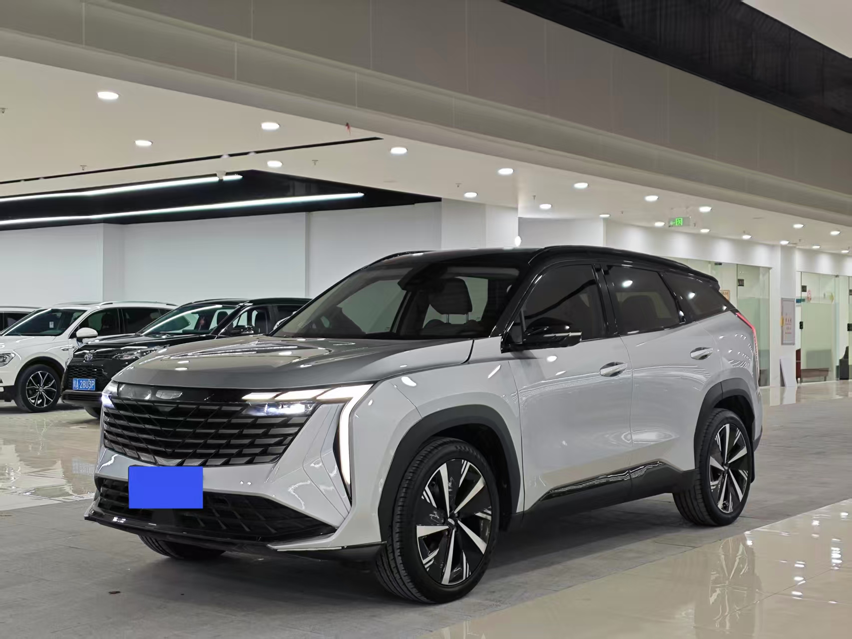 GEELY Boyue L 2023 car image 