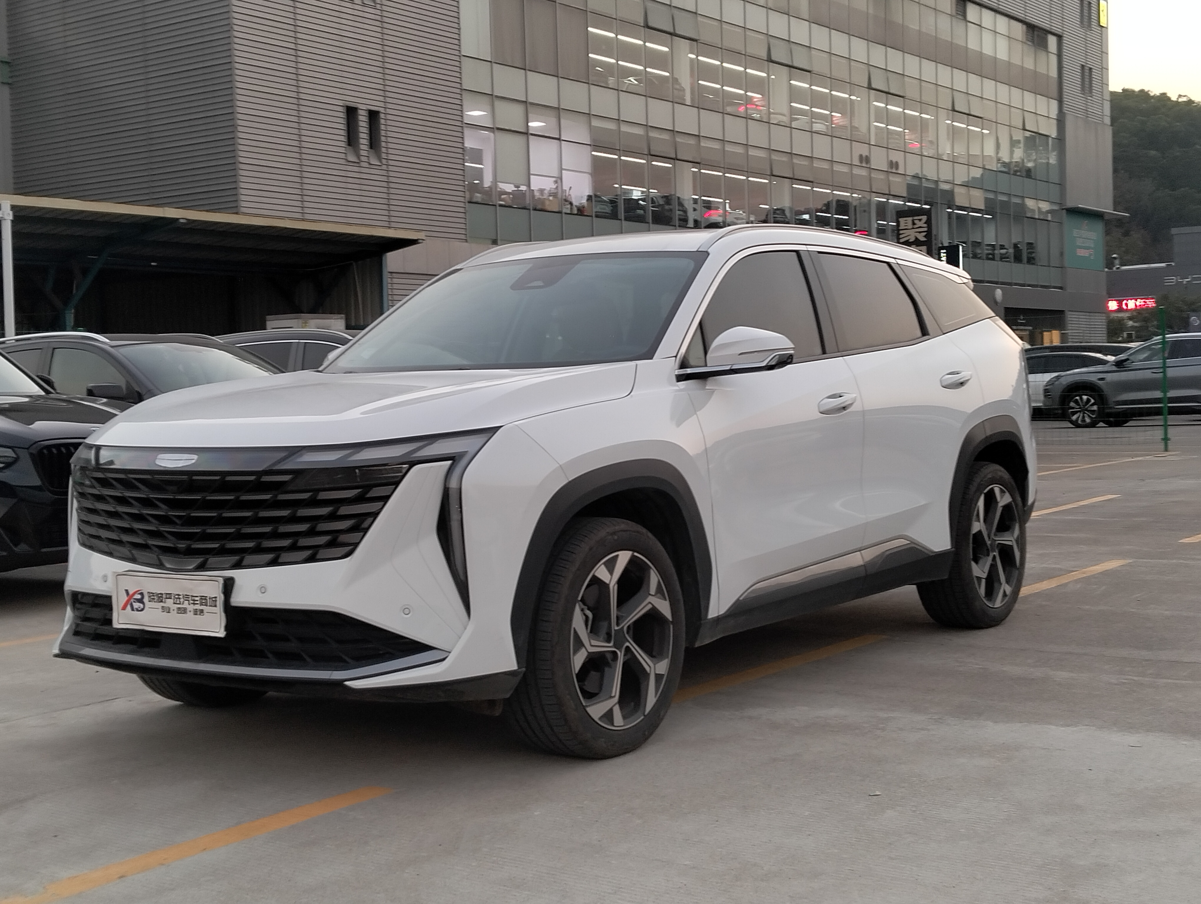 GEELY Boyue L 2023 GEELY Boyue L 2023 car image