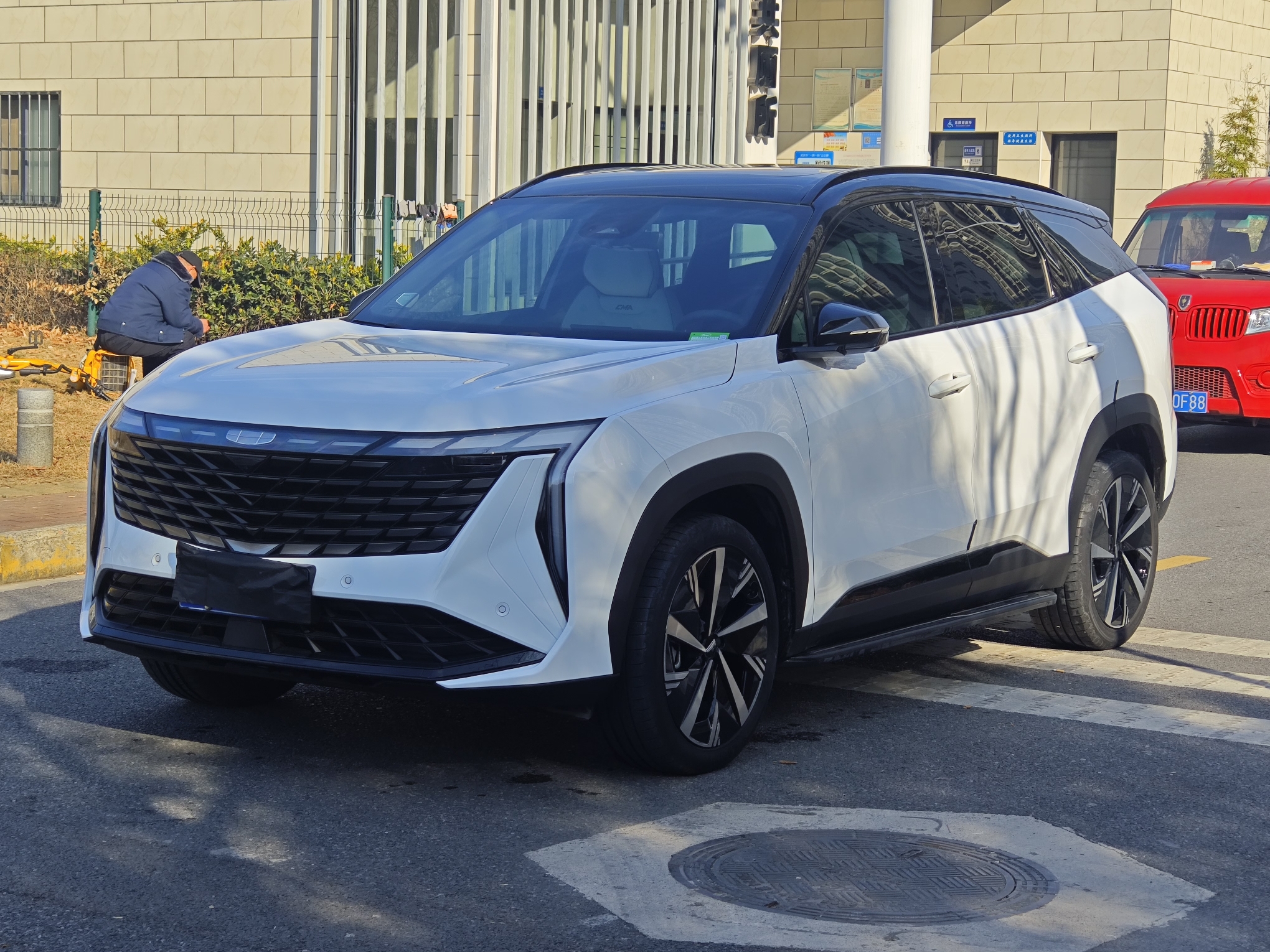 GEELY Boyue L 2023 car image 