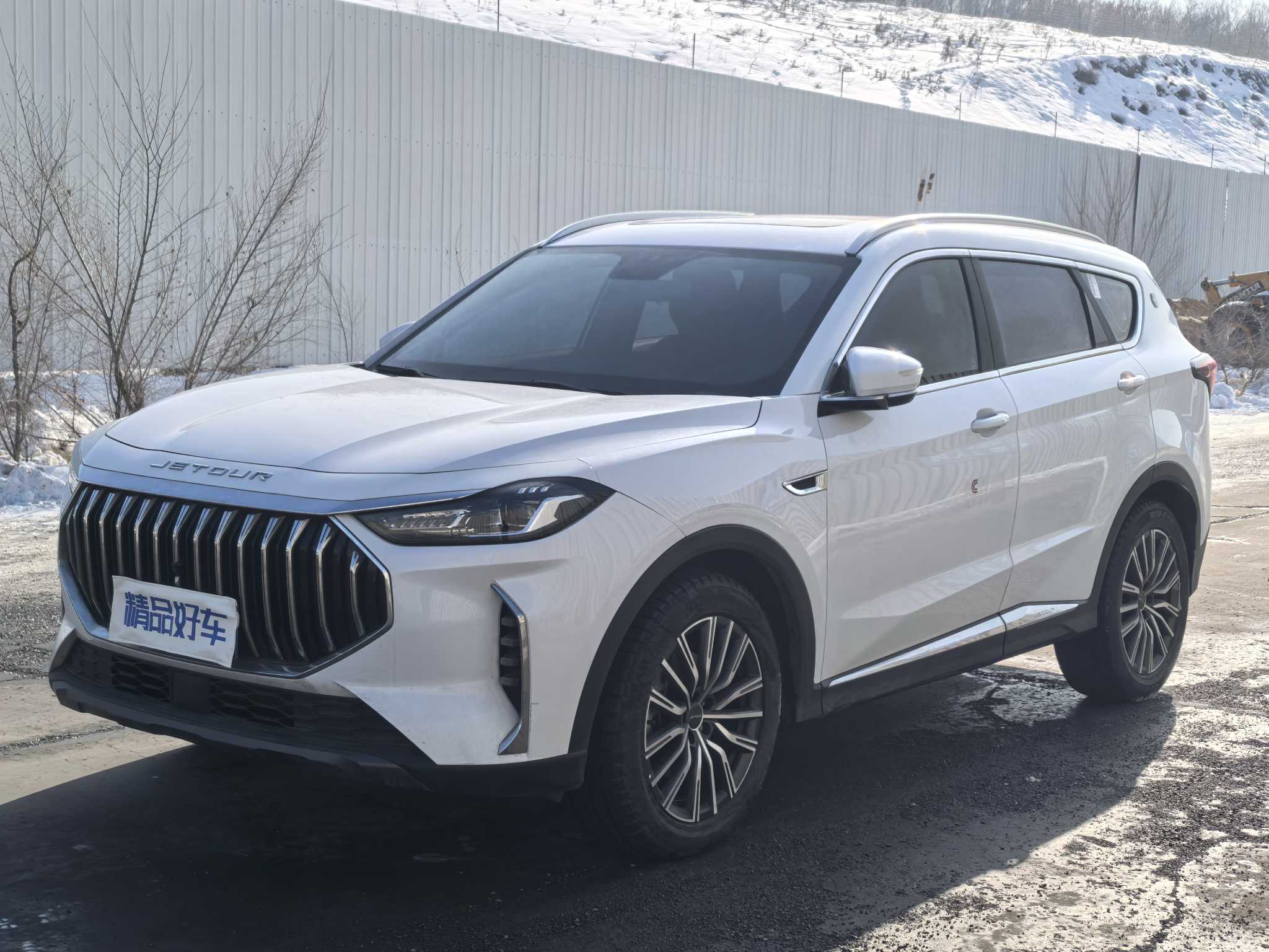 X70 PLUS 2024 X70 PLUS 2024 car image