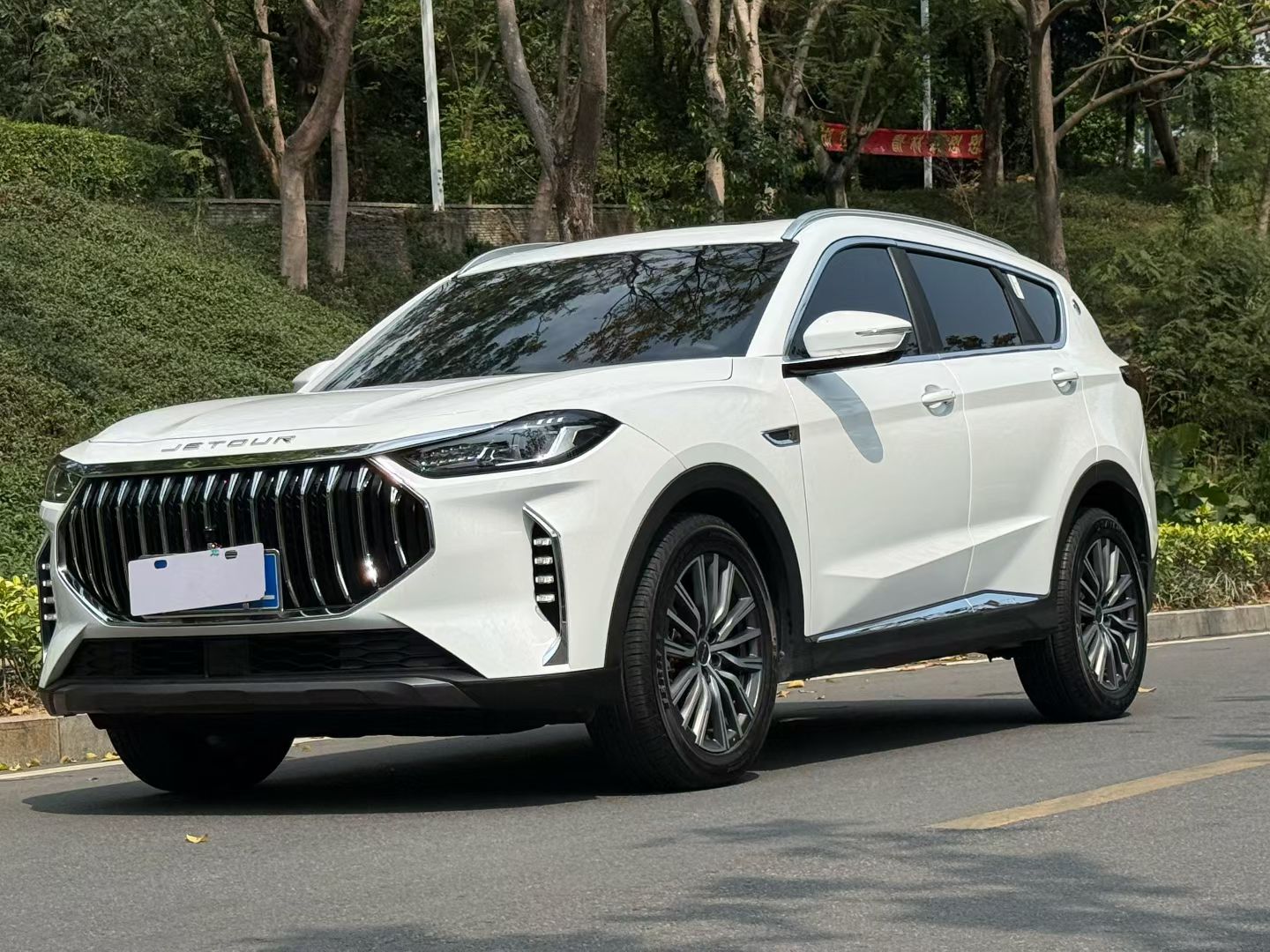 Jetour X70 PLUS 2024 Jetour X70 PLUS 2024 car image