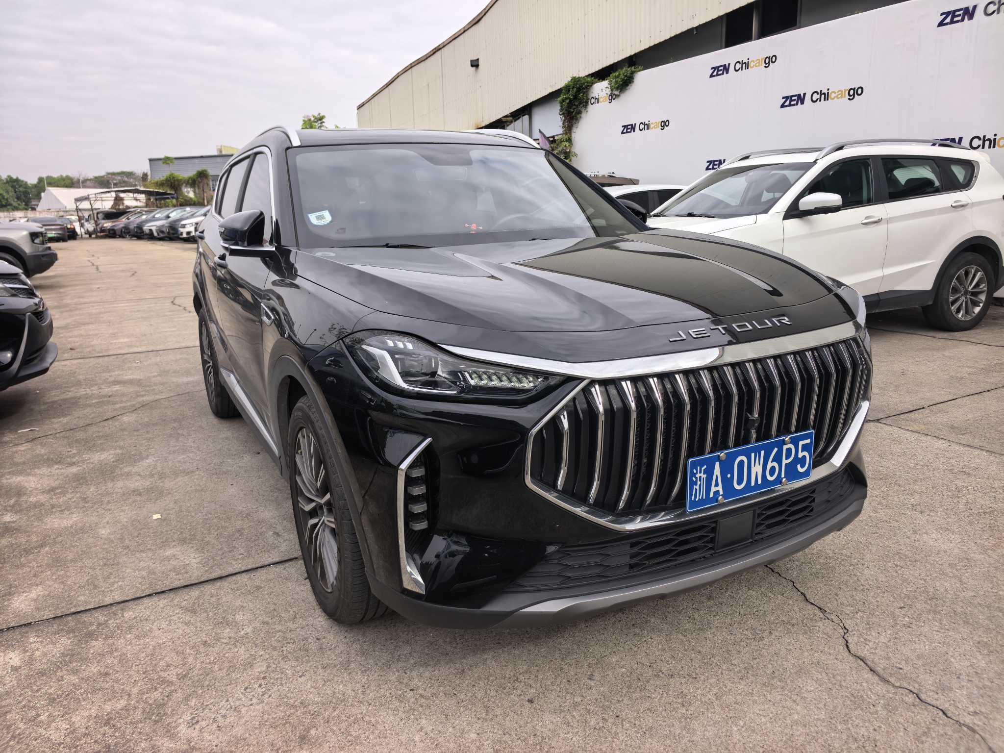 X70 PLUS 2024 X70 PLUS 2024 car image
