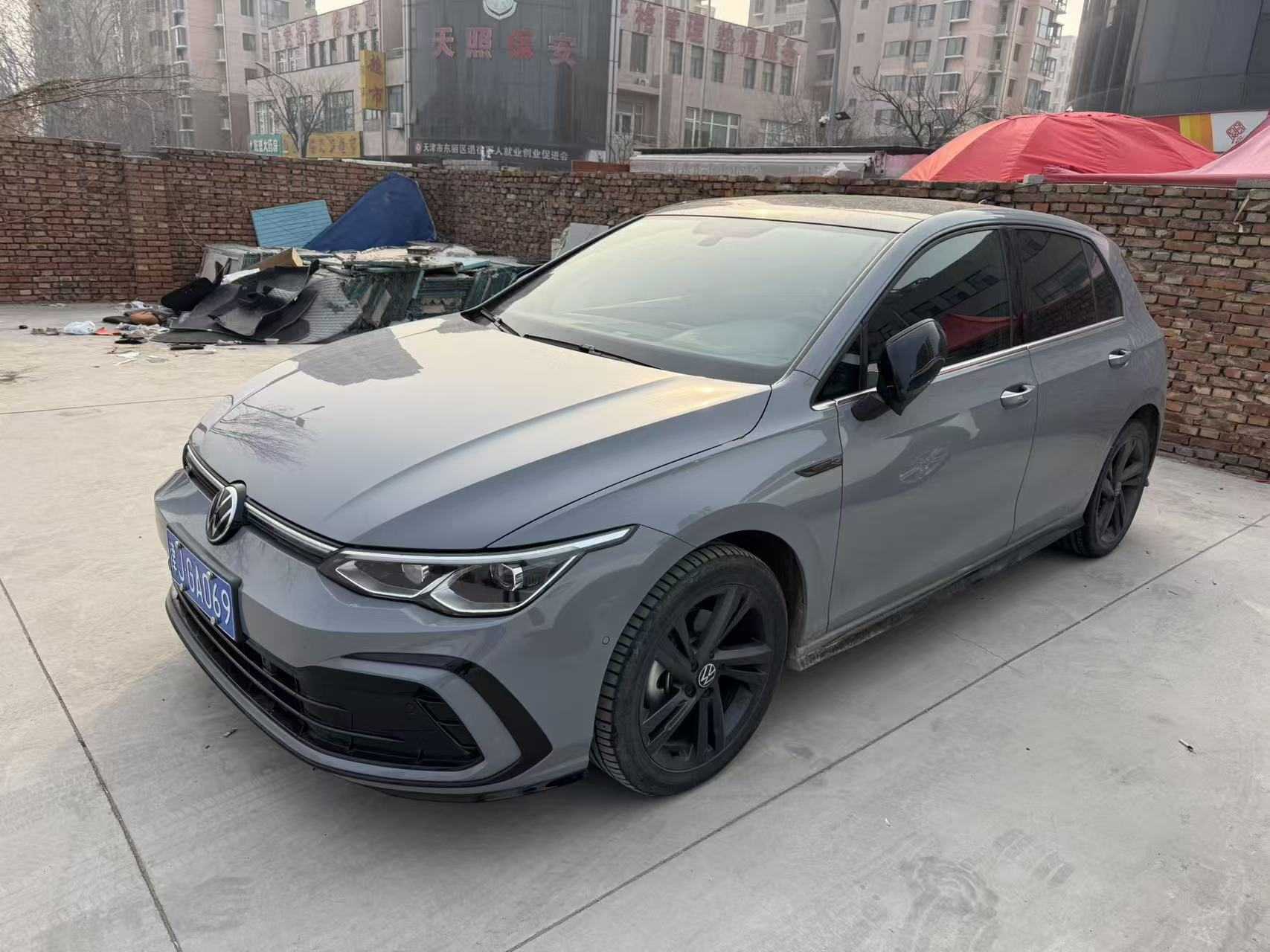Volkswagen Golf 2023 car image 