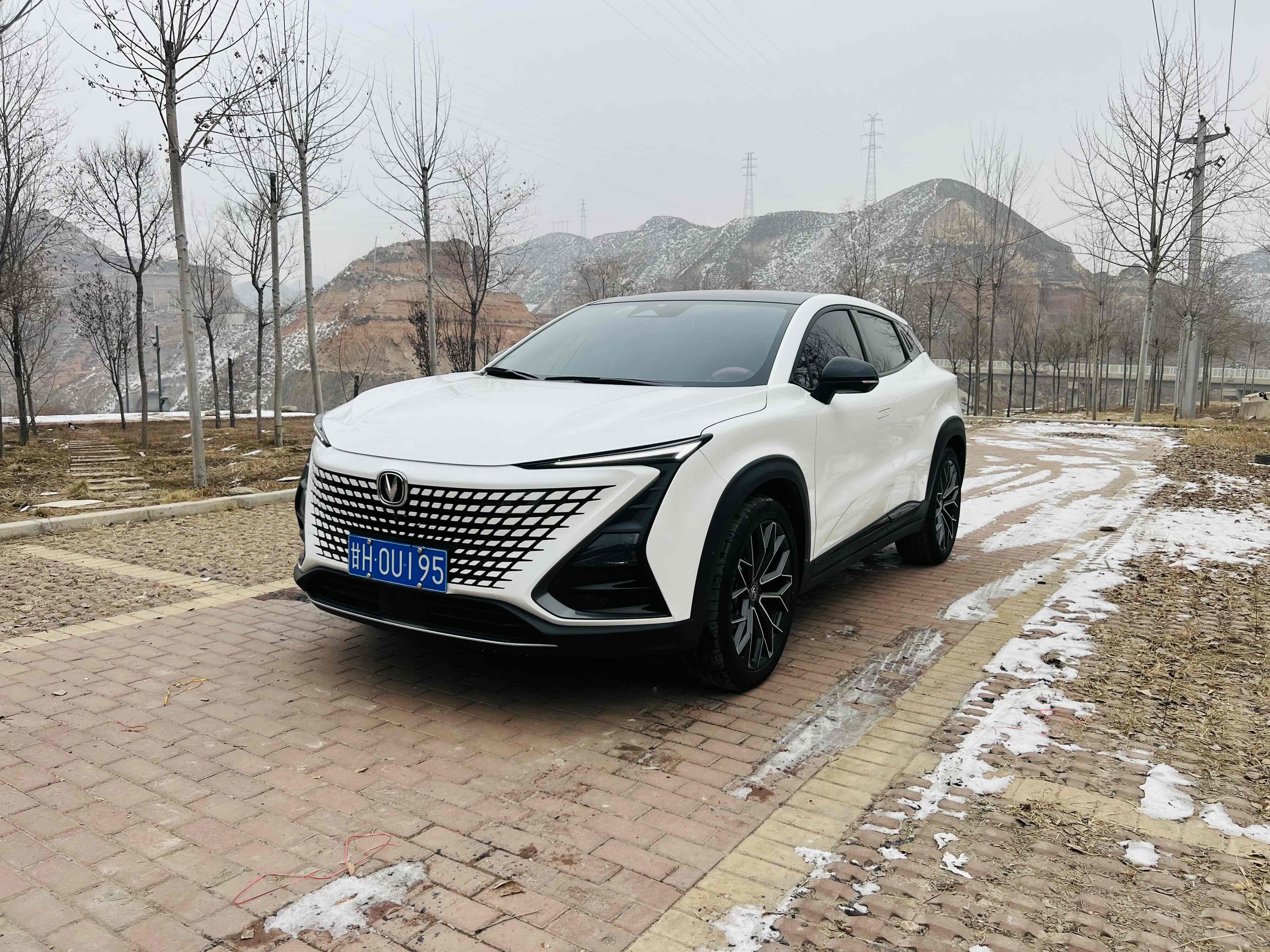 Changan UNI-T 2022 car image 