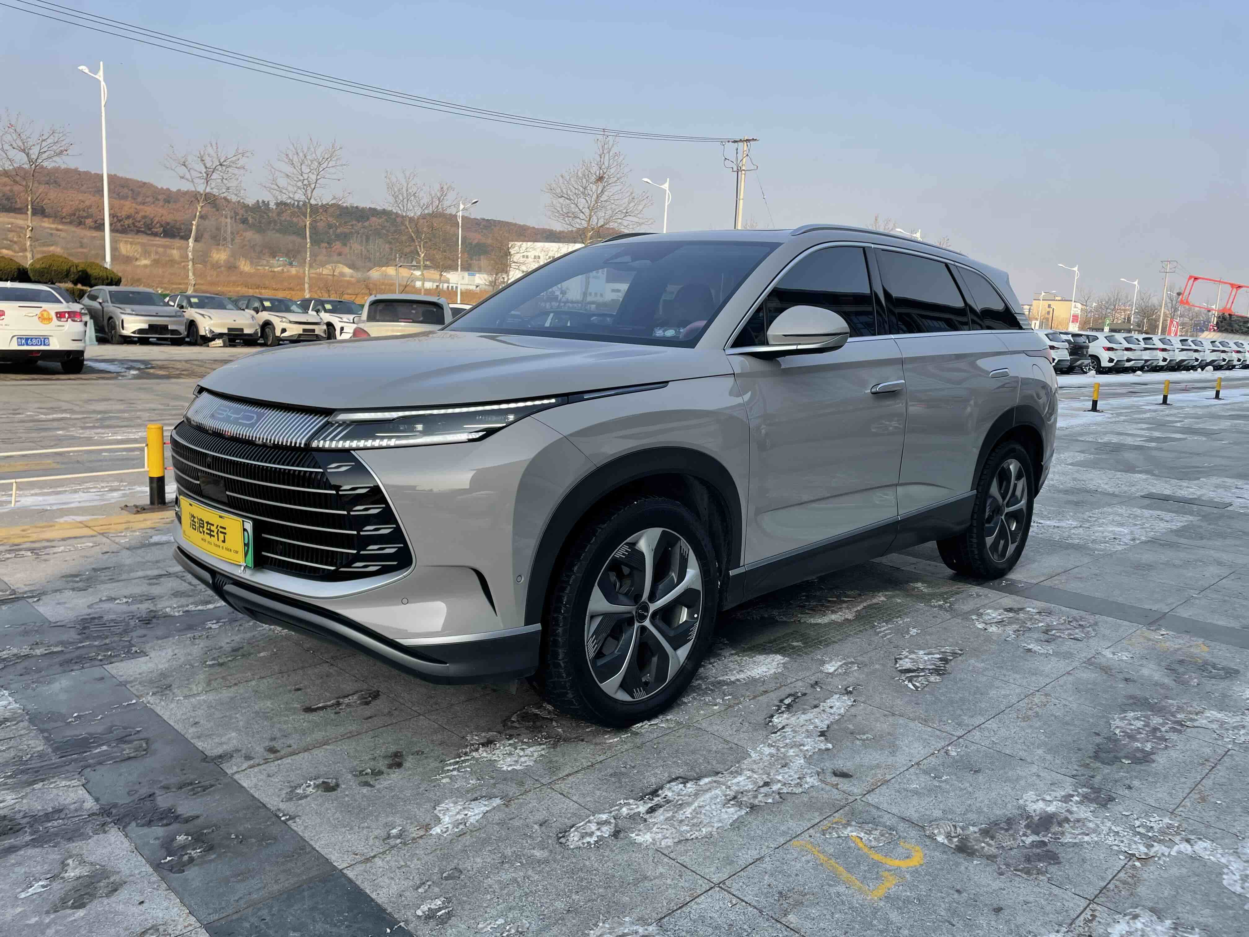 BYD Frigate 07 2023 BYD Frigate 07 2023 immagine di auto