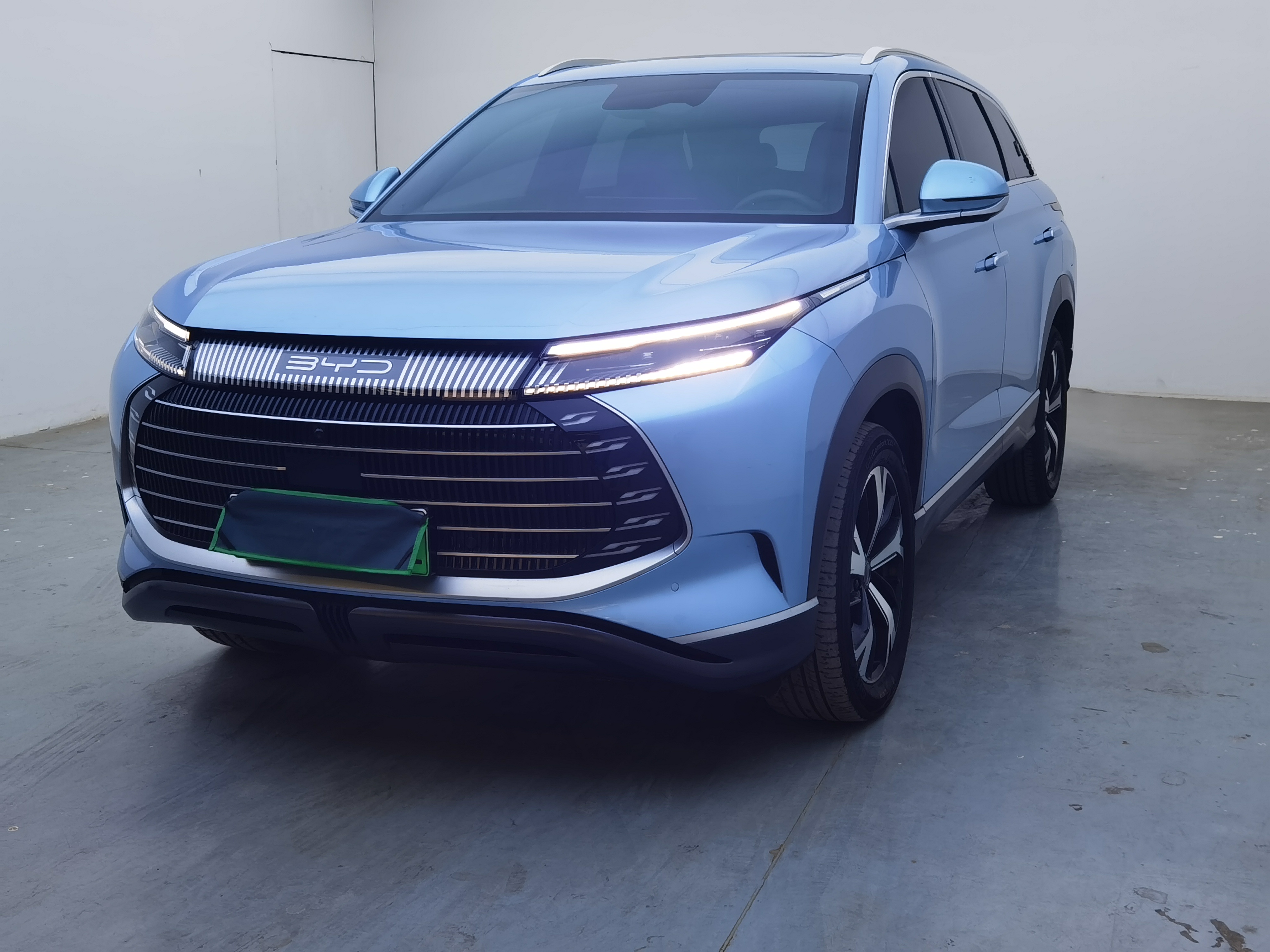 BYD Frigate 07 2023 BYD Frigate 07 2023 immagine di auto