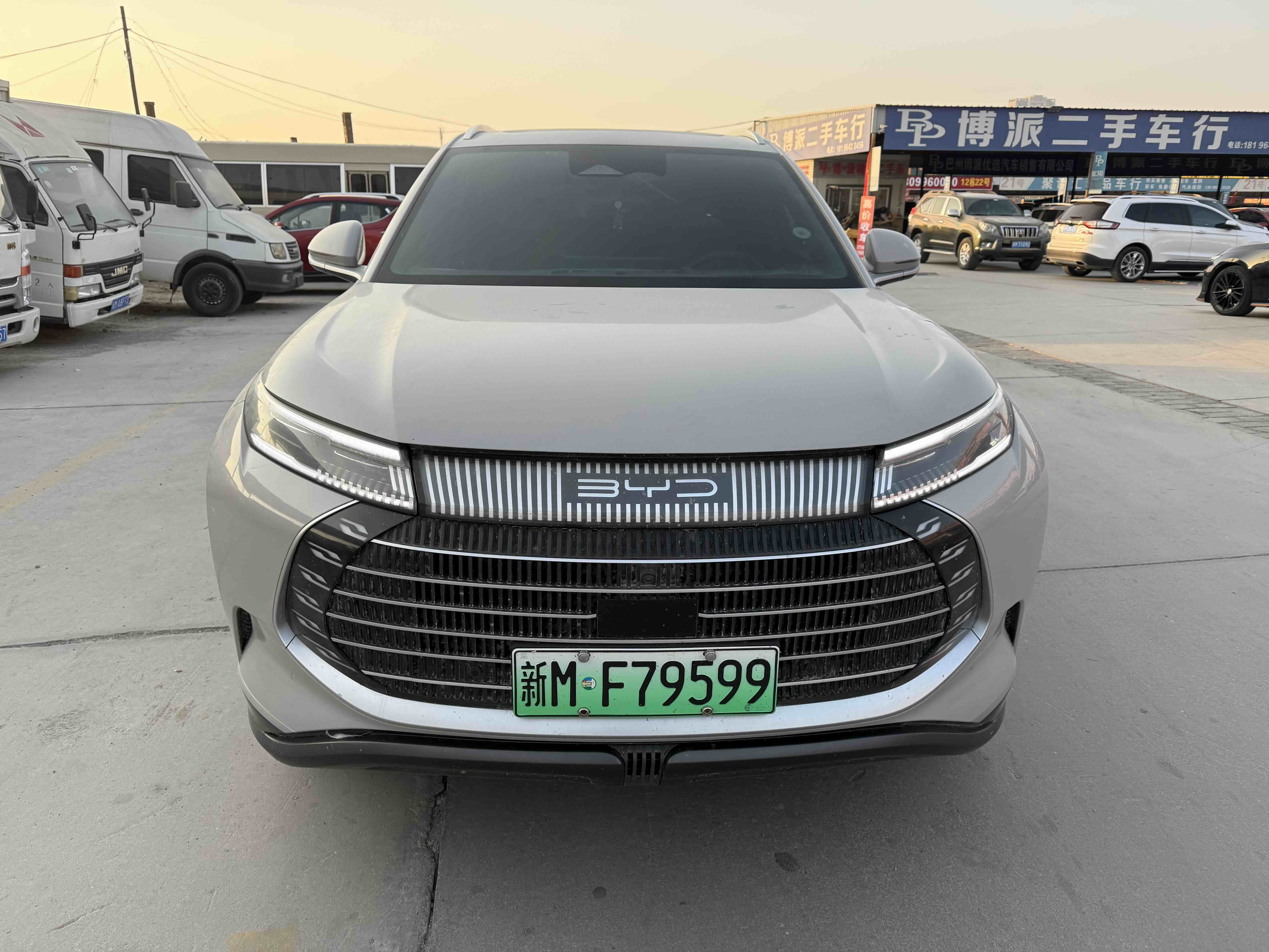 BYD Frigate 07 2023 BYD Frigate 07 2023 immagine di auto