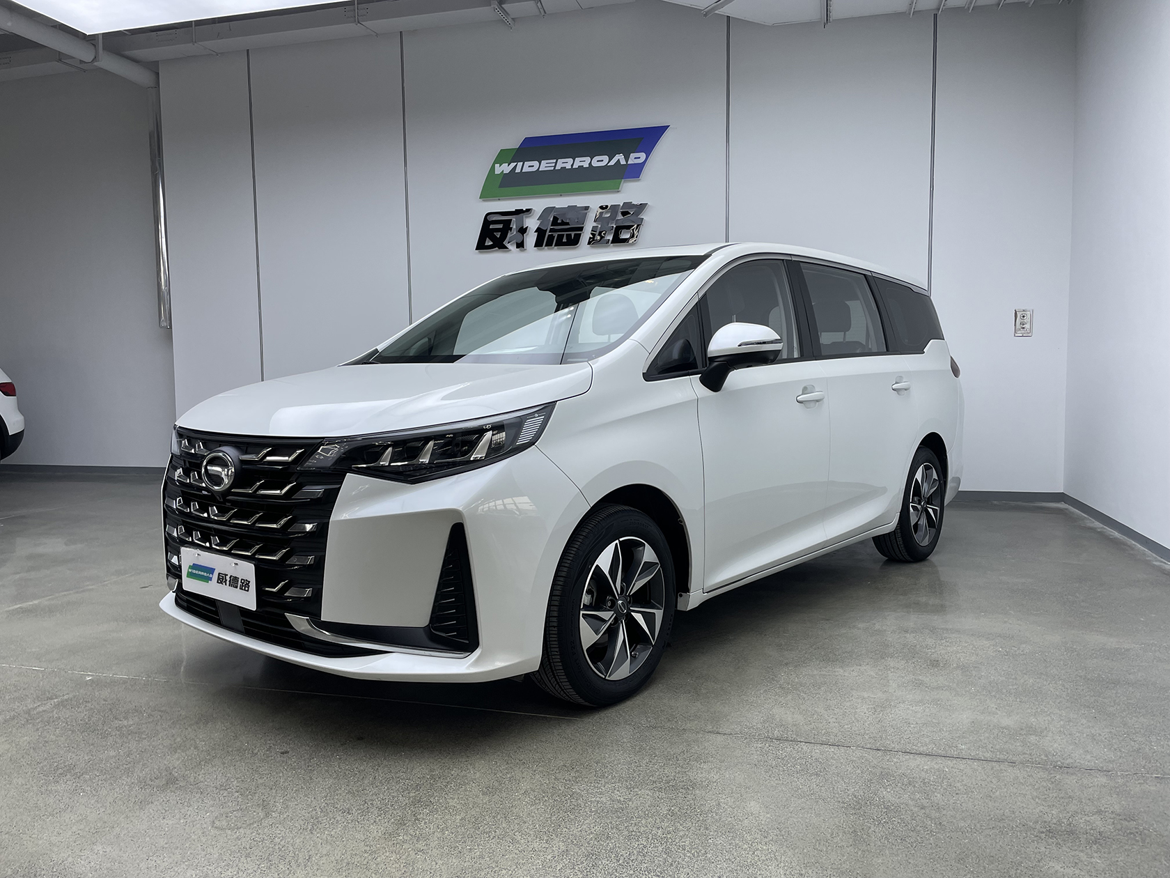 GAC Trumpchi M6 2023 GAC Trumpchi M6 2023 car image