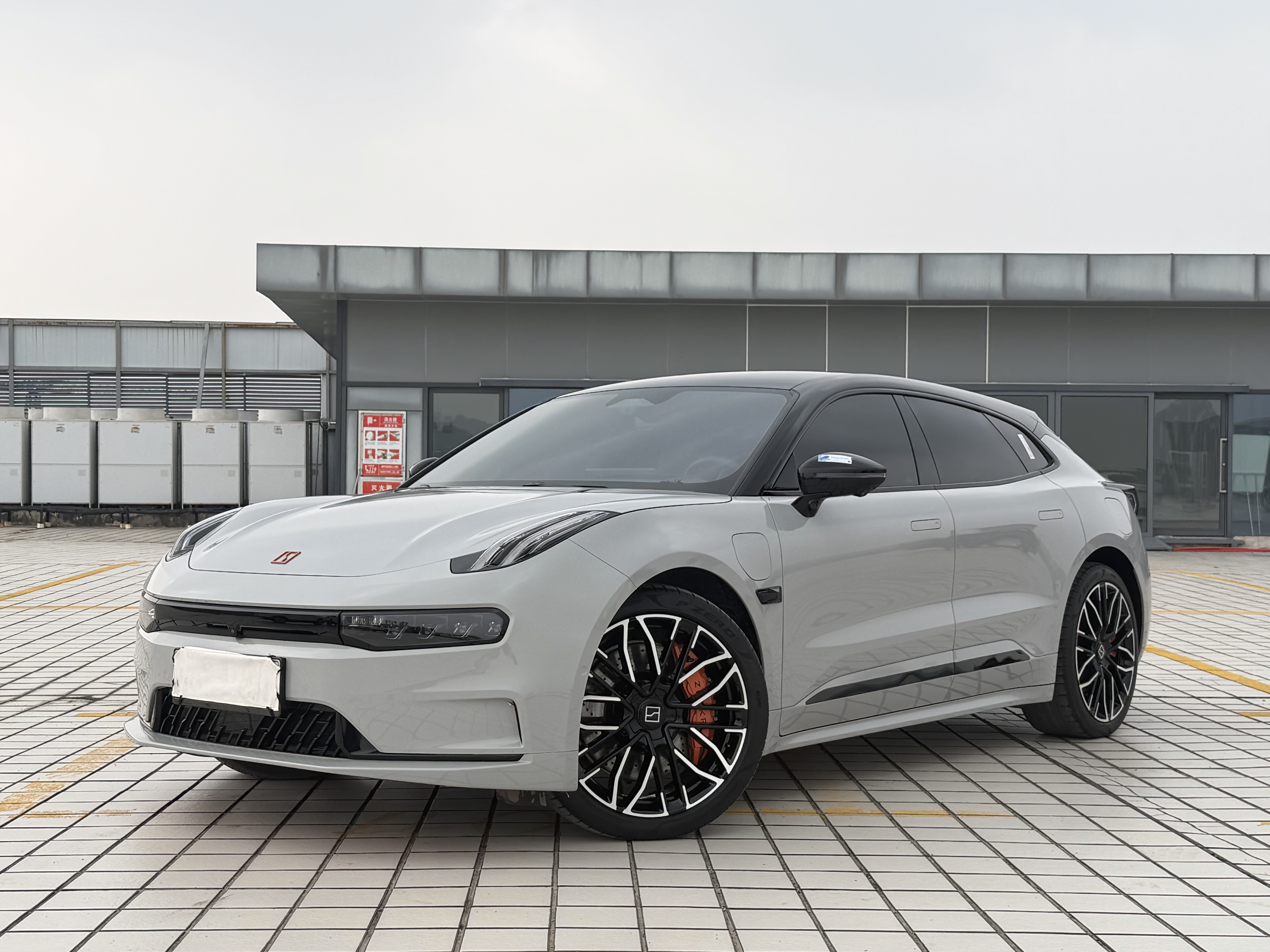 Zeekr 001 2023 汽车图片 