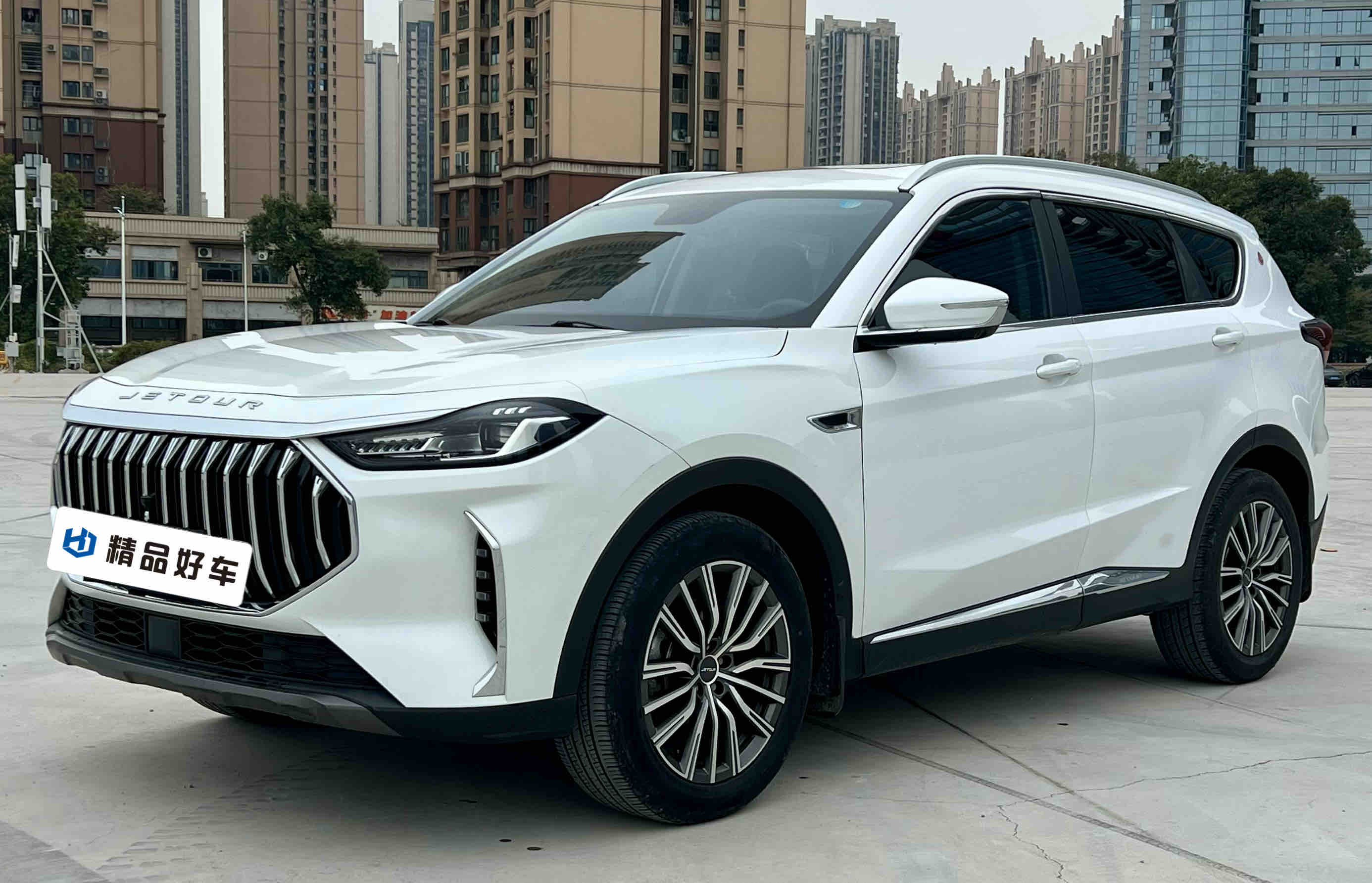 X70 PLUS 2024 X70 PLUS 2024 car image