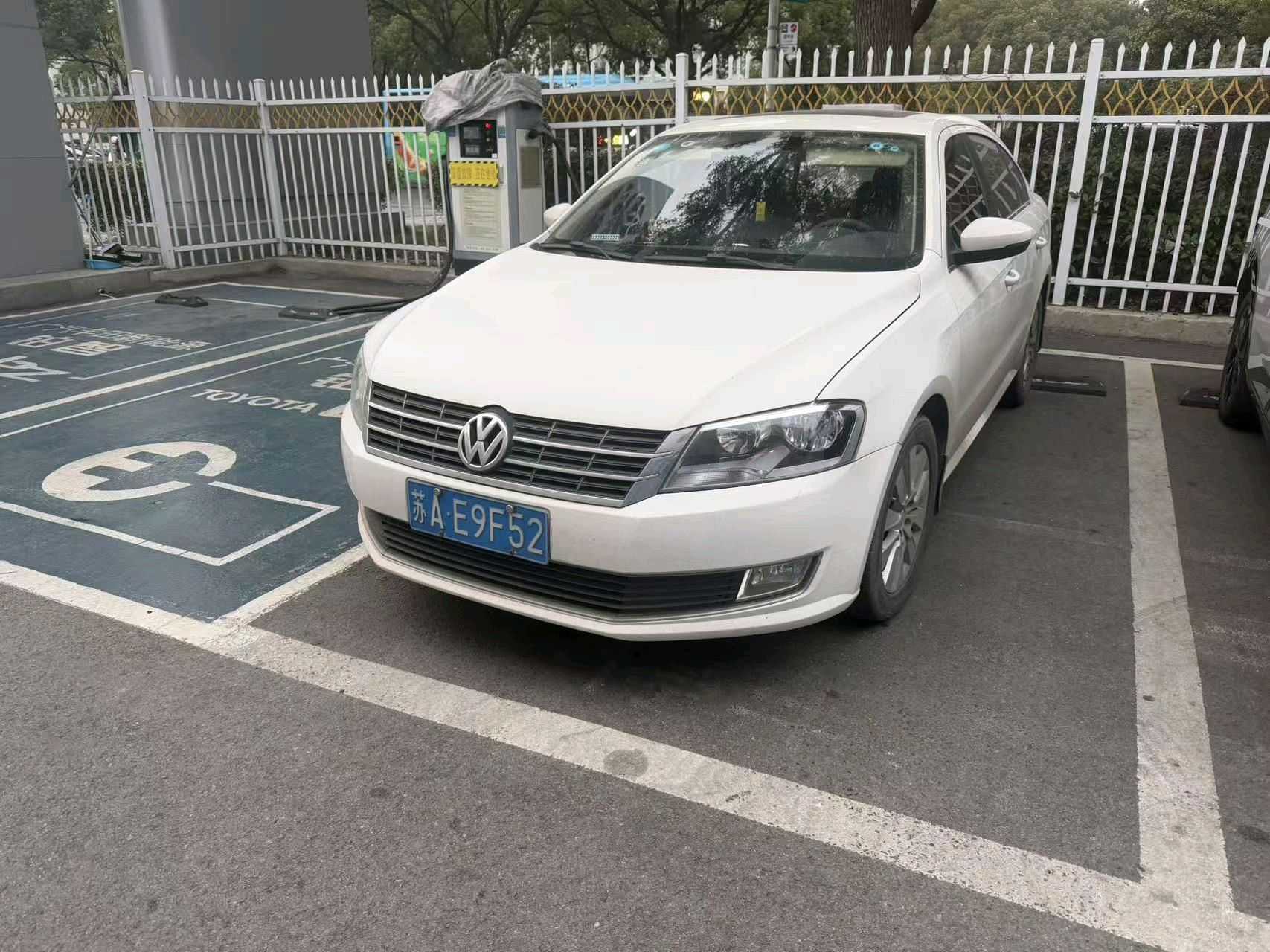 Volkswagen Lavida 2014 Volkswagen Lavida 2014 car image