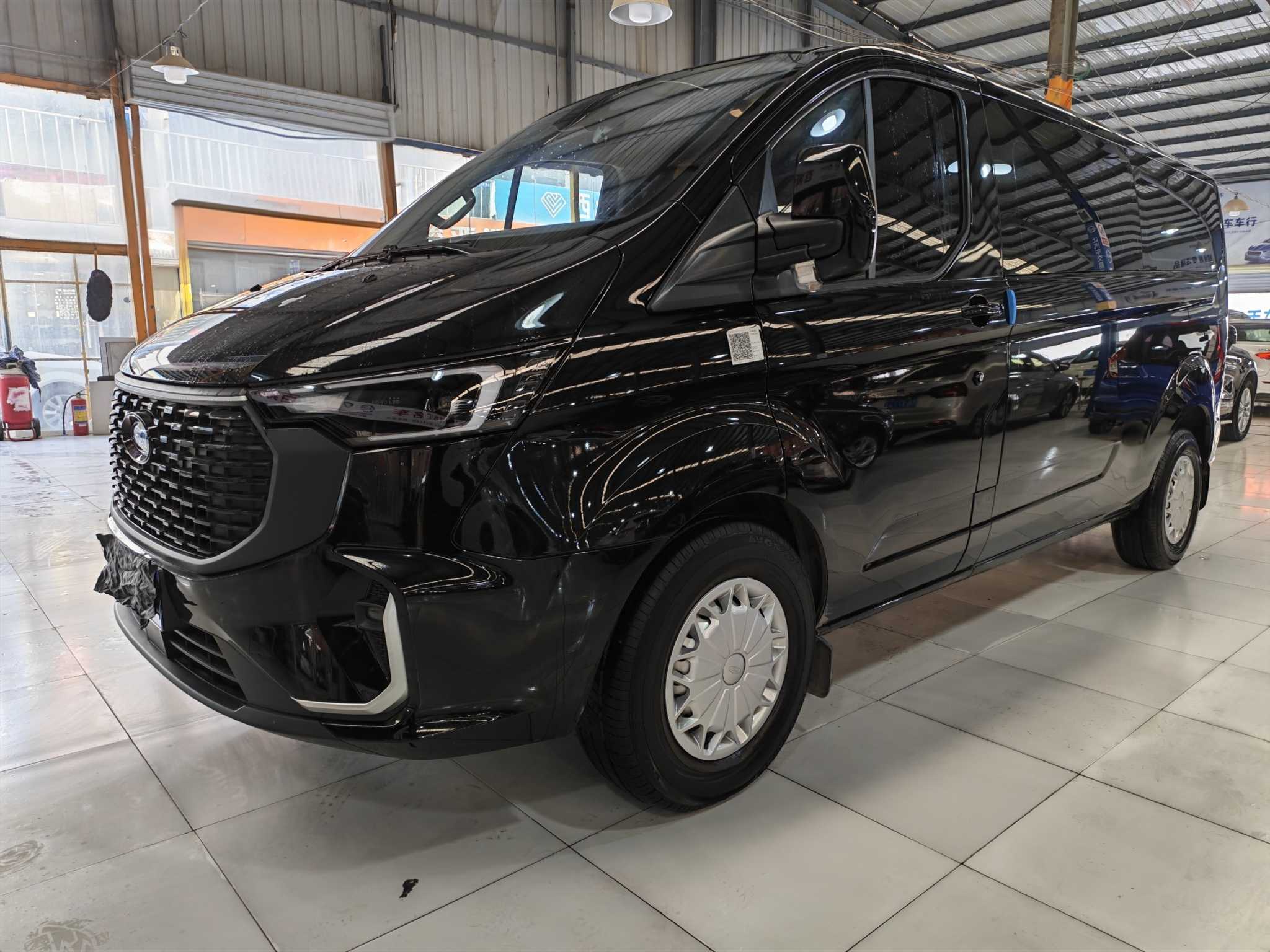 Ford Transit 2025 car image 