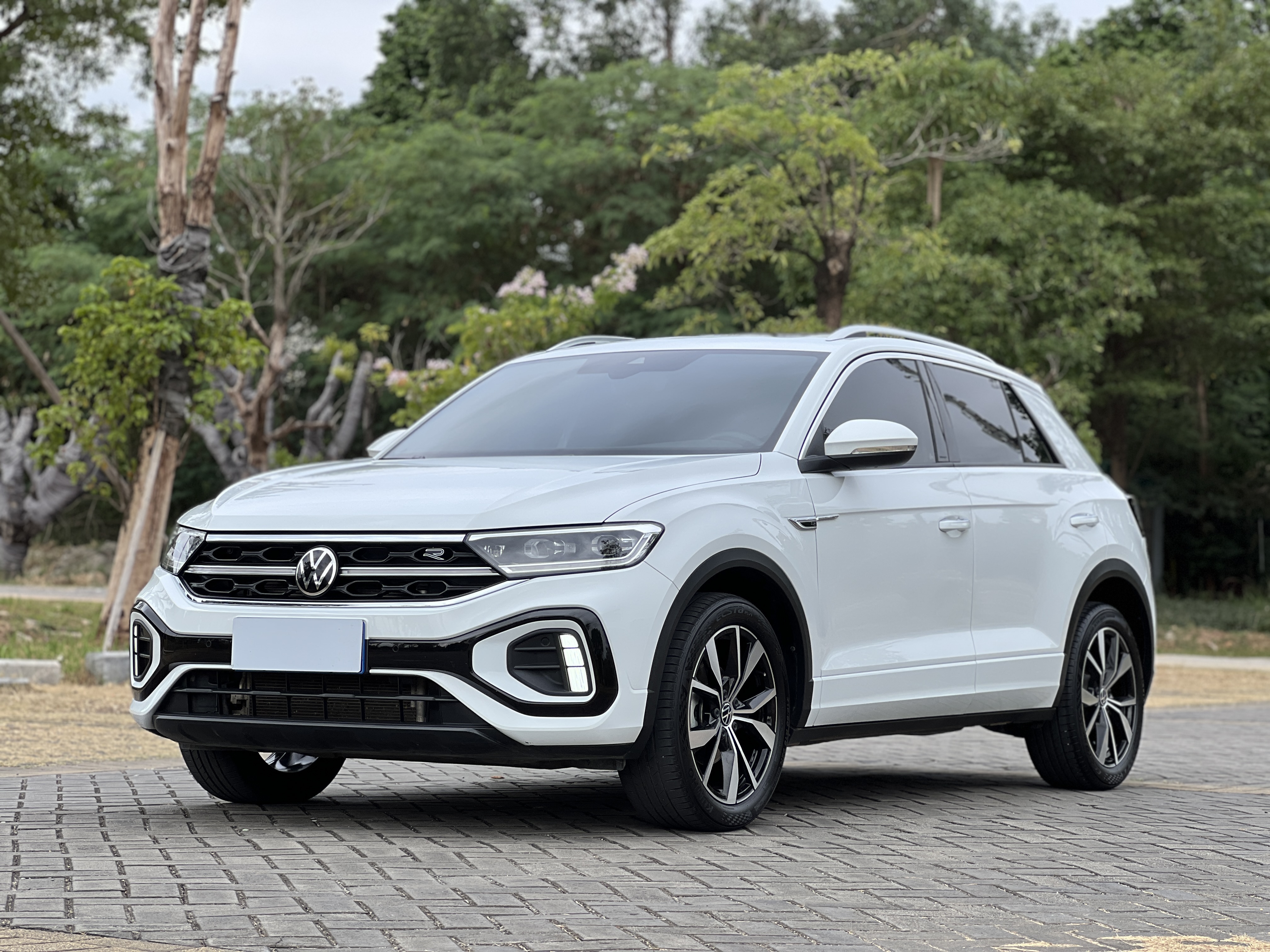 T-Roc 2023 car image 