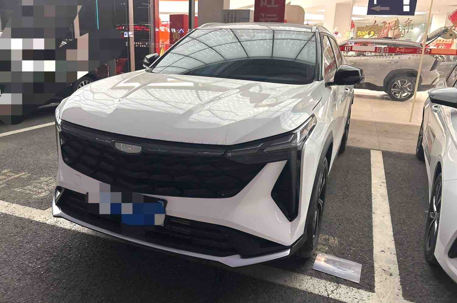 GEELY Boyue 2023 GEELY Boyue 2023 immagine di auto