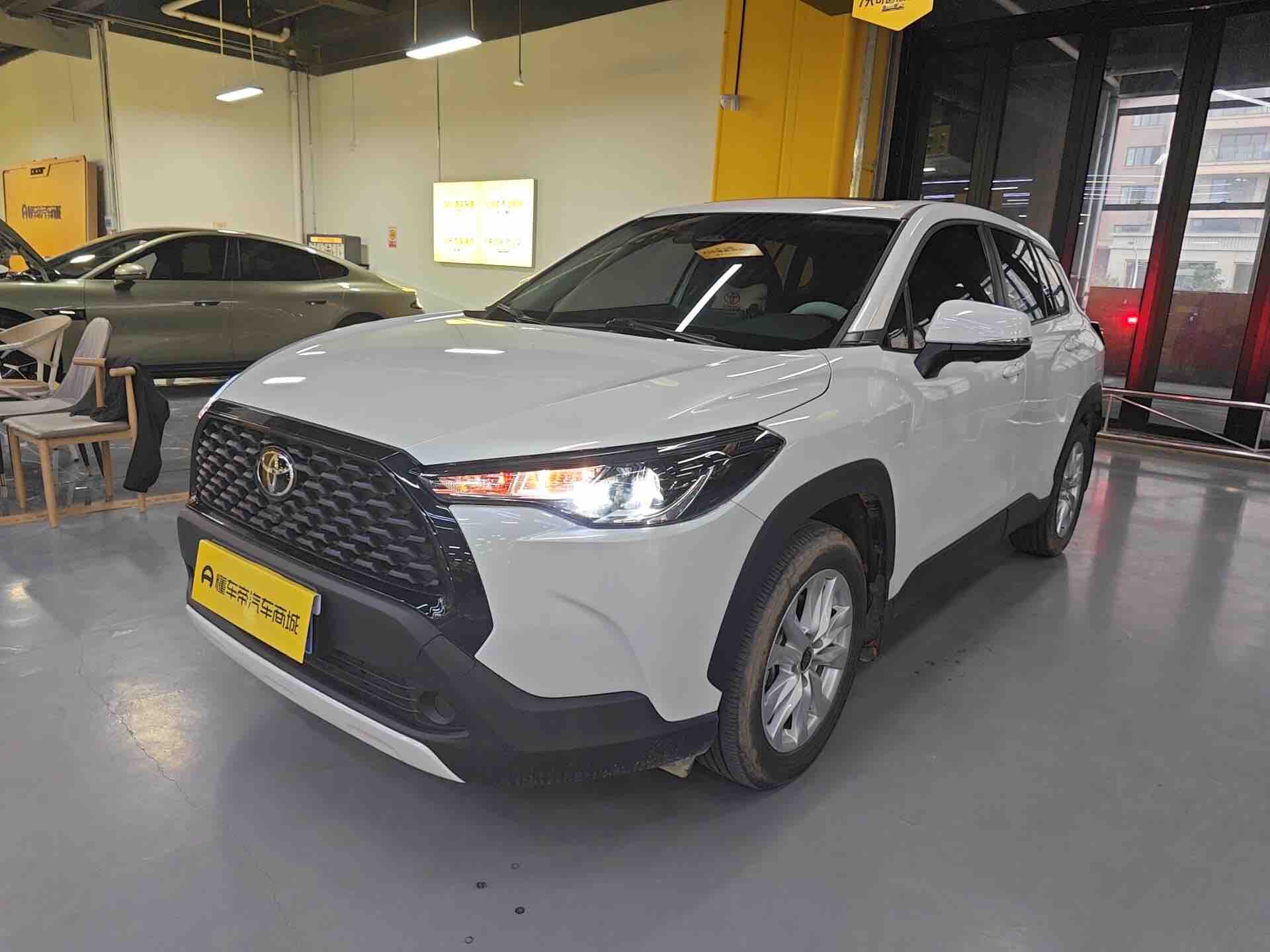 Toyota Corolla Cross 2023 Toyota Corolla Cross 2023 immagine di auto